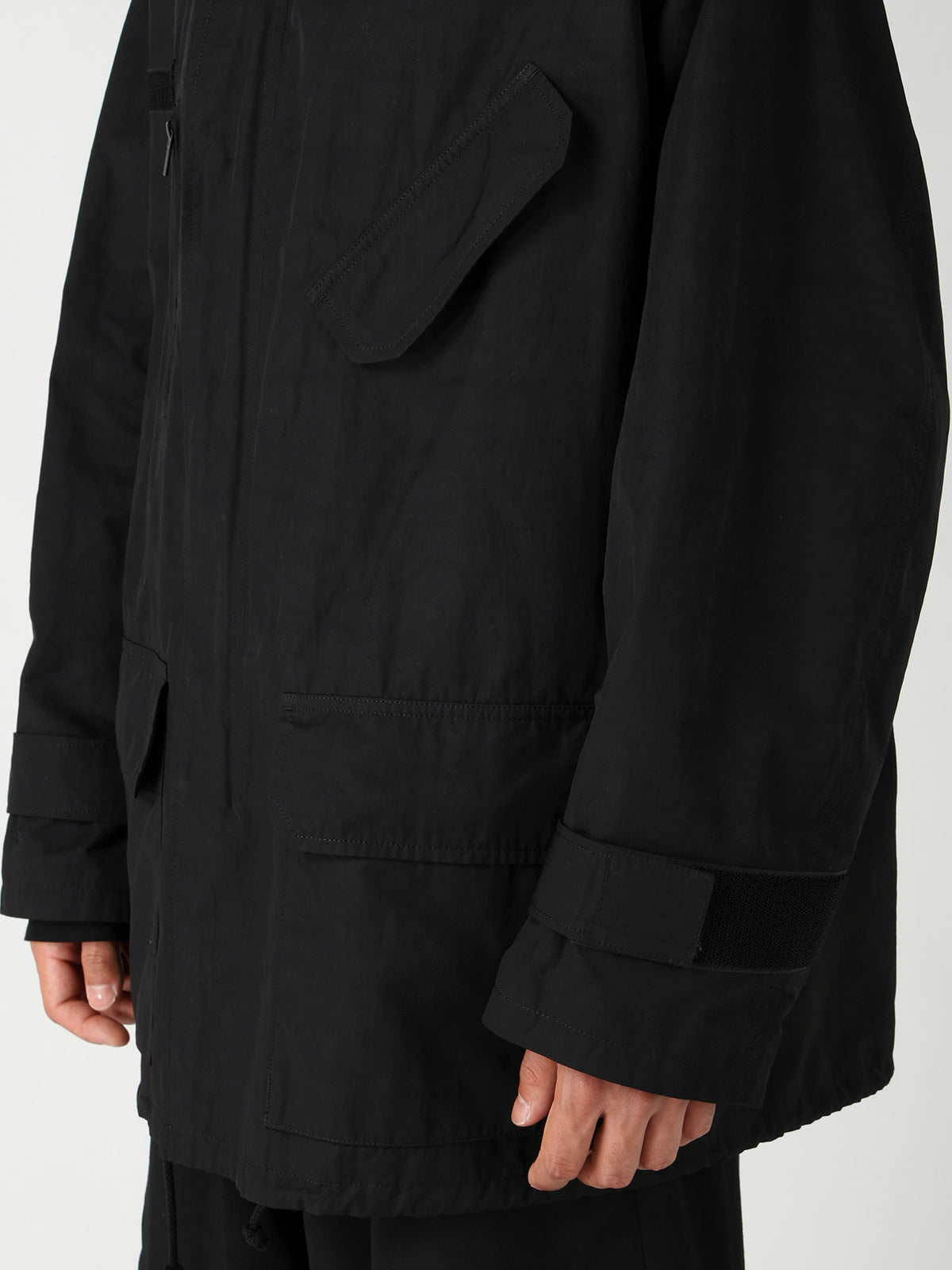 NY SPUN GABARDINE BLACK PACKABLE HOOD BLOUSON