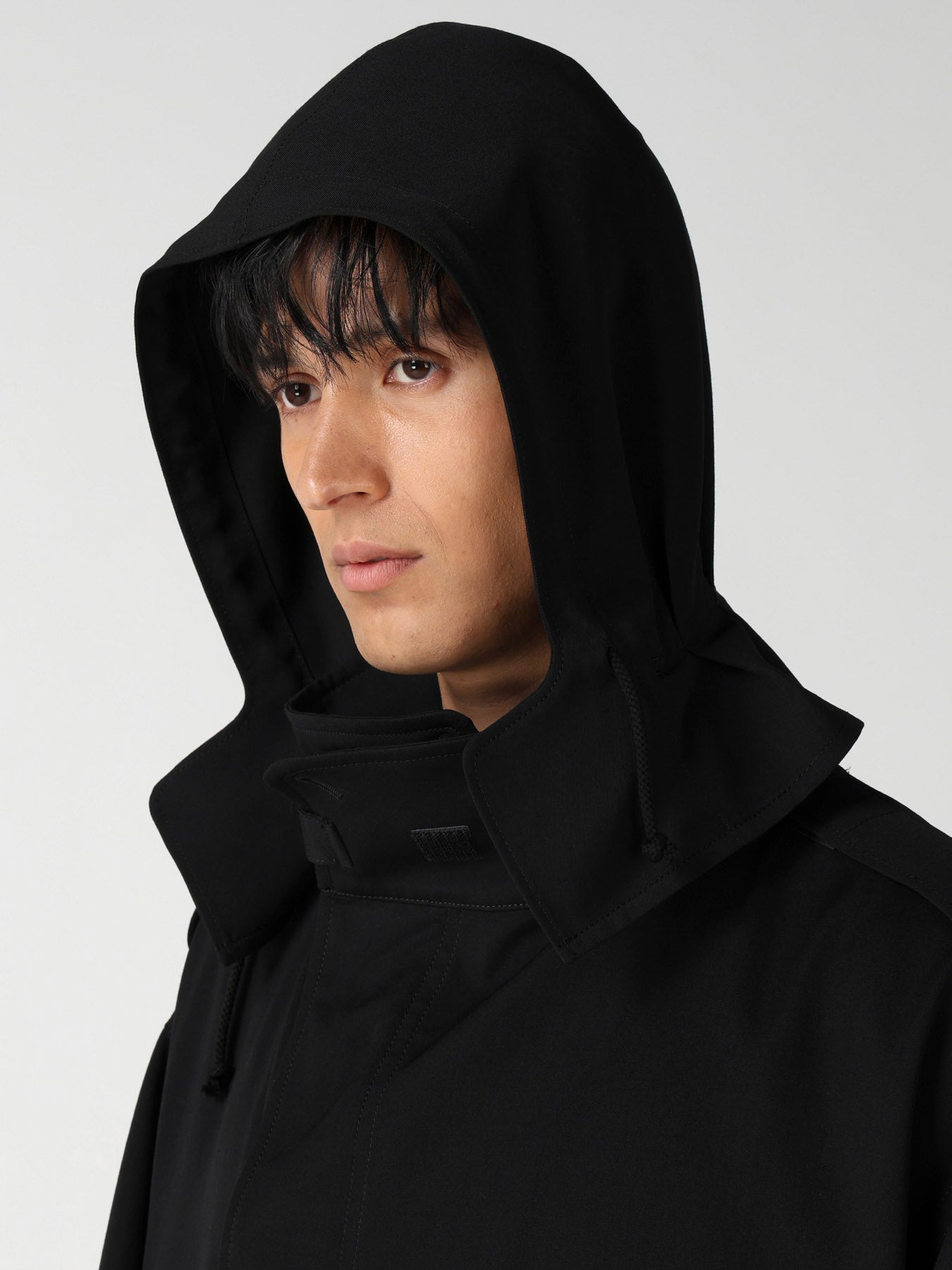 WOOL GABARDINE PACKABLE HOOD BLOUSON