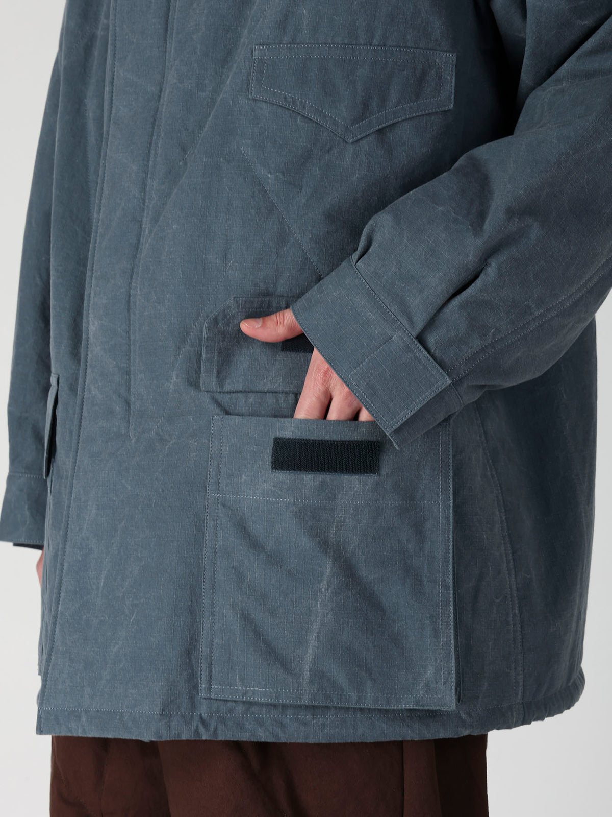 C RIP PIGMENT HOODED STITCH BLOUSON