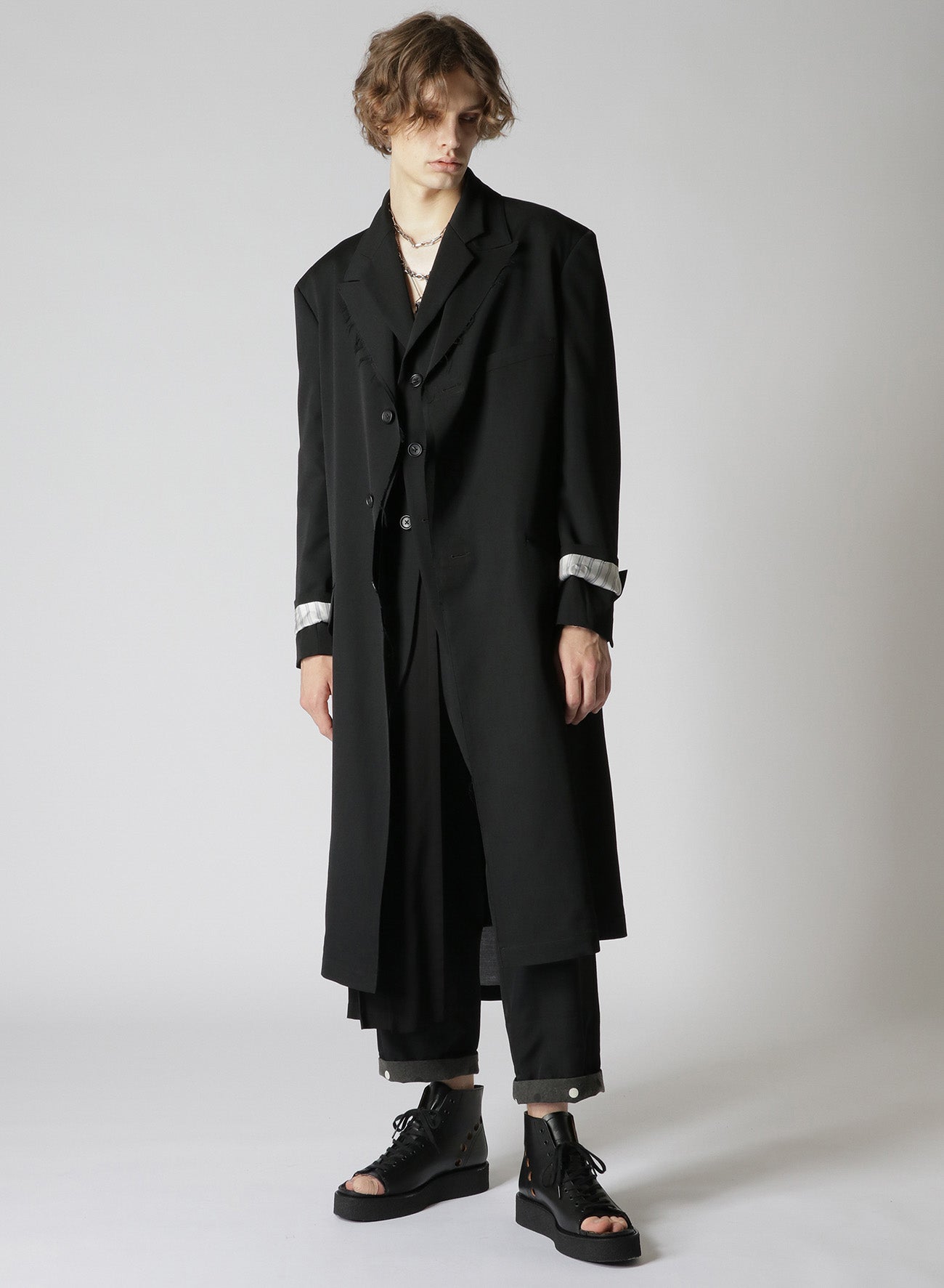 GABARDINE W-DOUBLE BODY PEAKED JKA