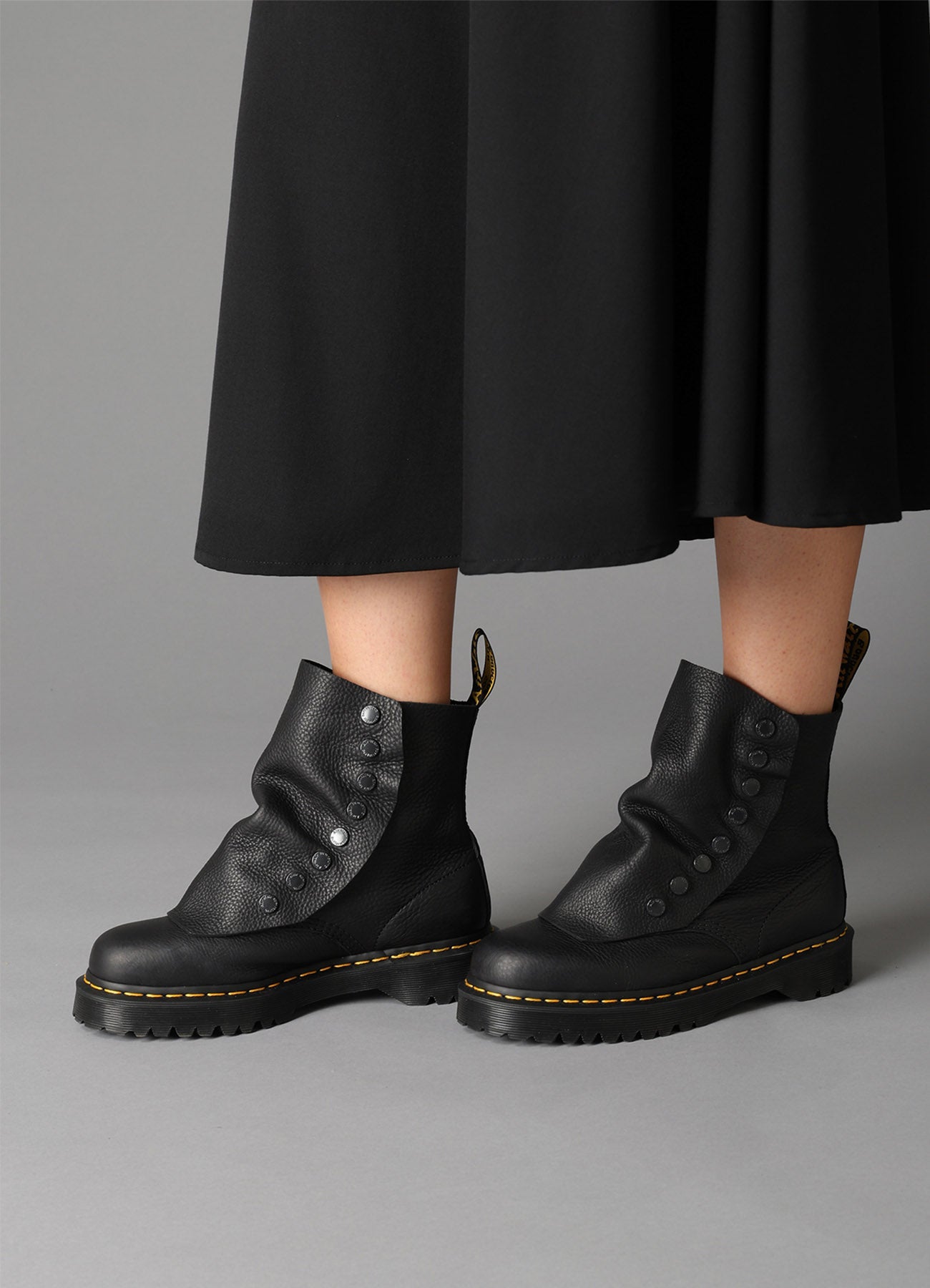 LIMI feu × Dr. Martens DOT BUTTON BOOTS