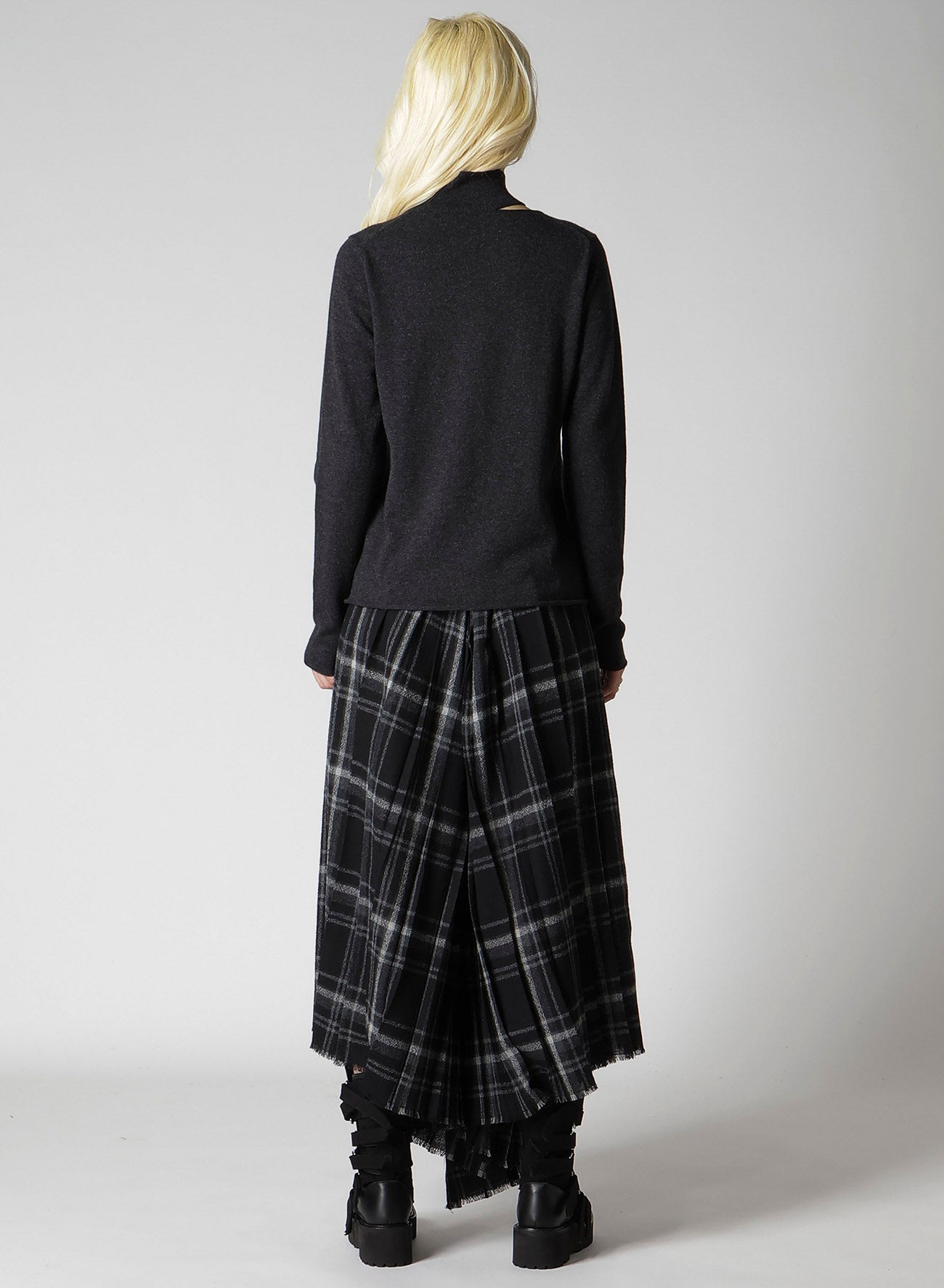 CASHMERE SINGLE JERSEY HIGH NECK SLIT KNIT