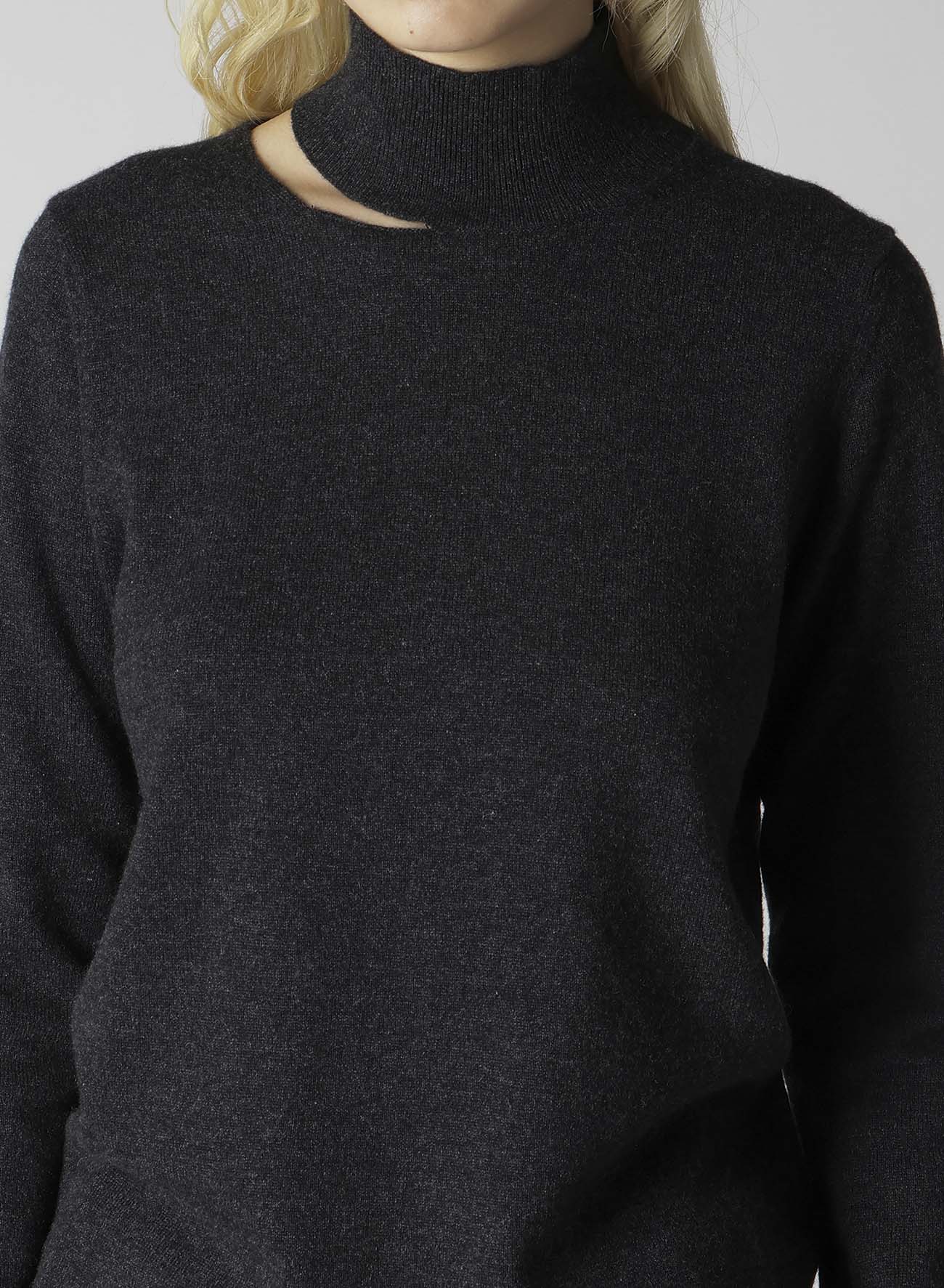 CASHMERE SINGLE JERSEY HIGH NECK SLIT KNIT