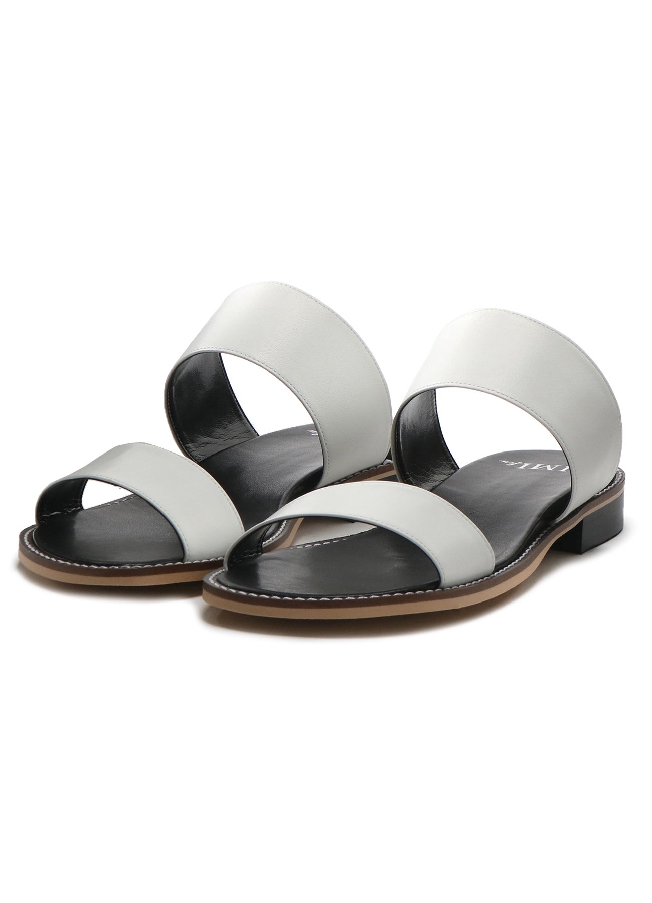 Smooth Leather 2 Way Rivet Sandal