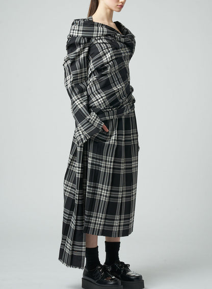 PLAID DRESS WITH TWISTED PLEATS