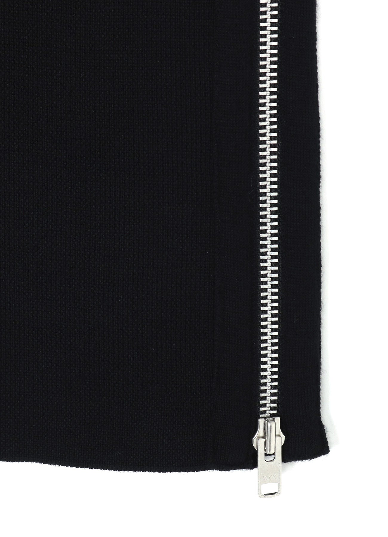 SOFT WOOL TURTLENECK PULLOVER WITH FASTENER