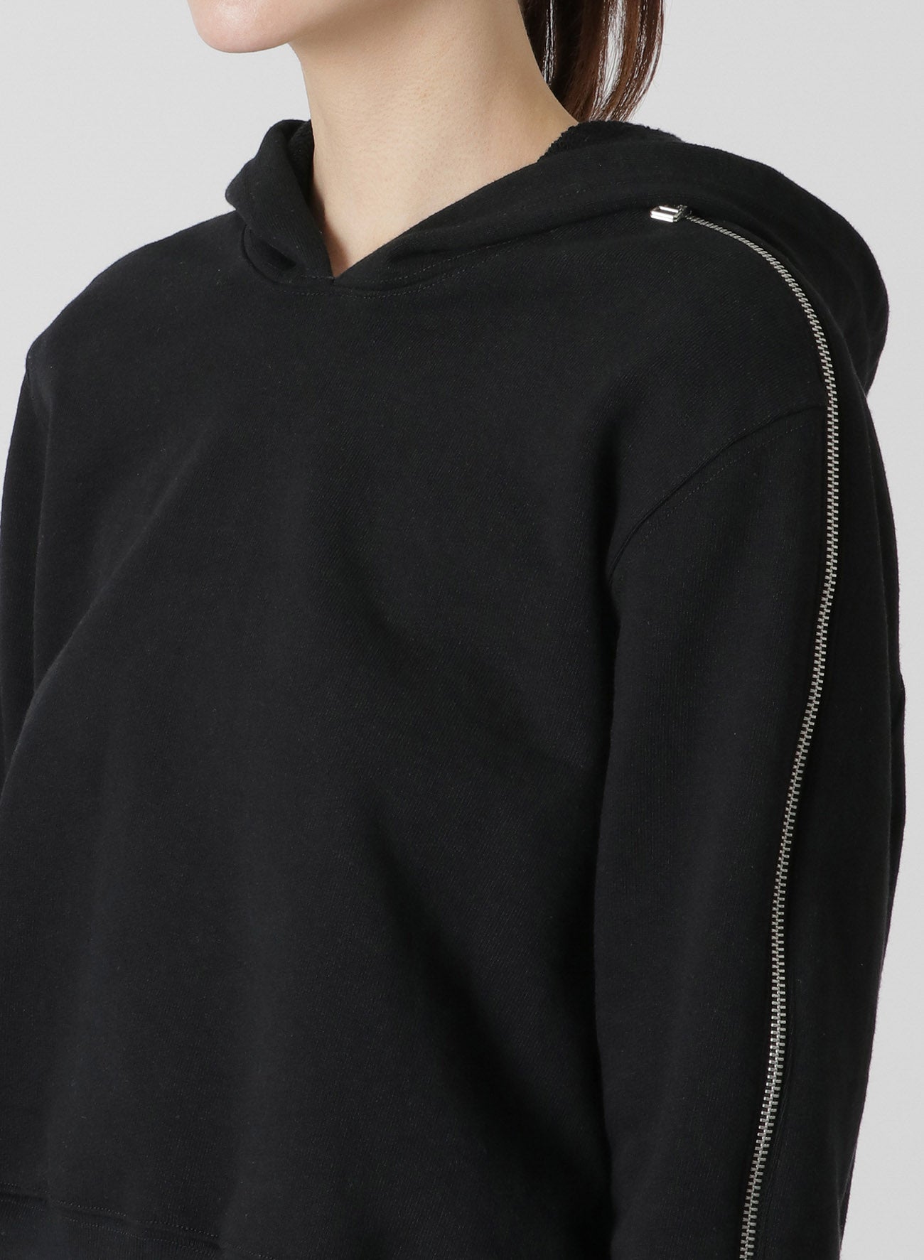 FRENCH TERRY PULLOVER HOODIE WITH SLEEVE ZIPPERS