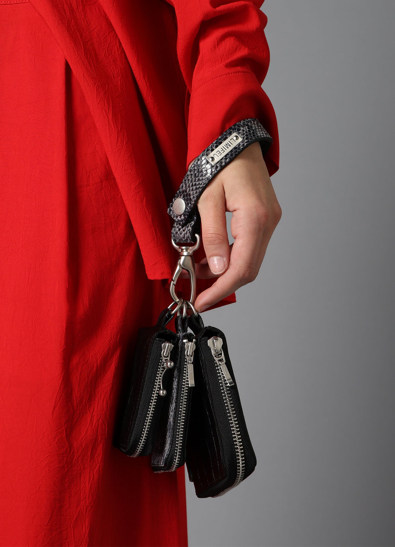 CROC+ SNAKE EMBOSSED LEATHER  3LAYERS POUCH