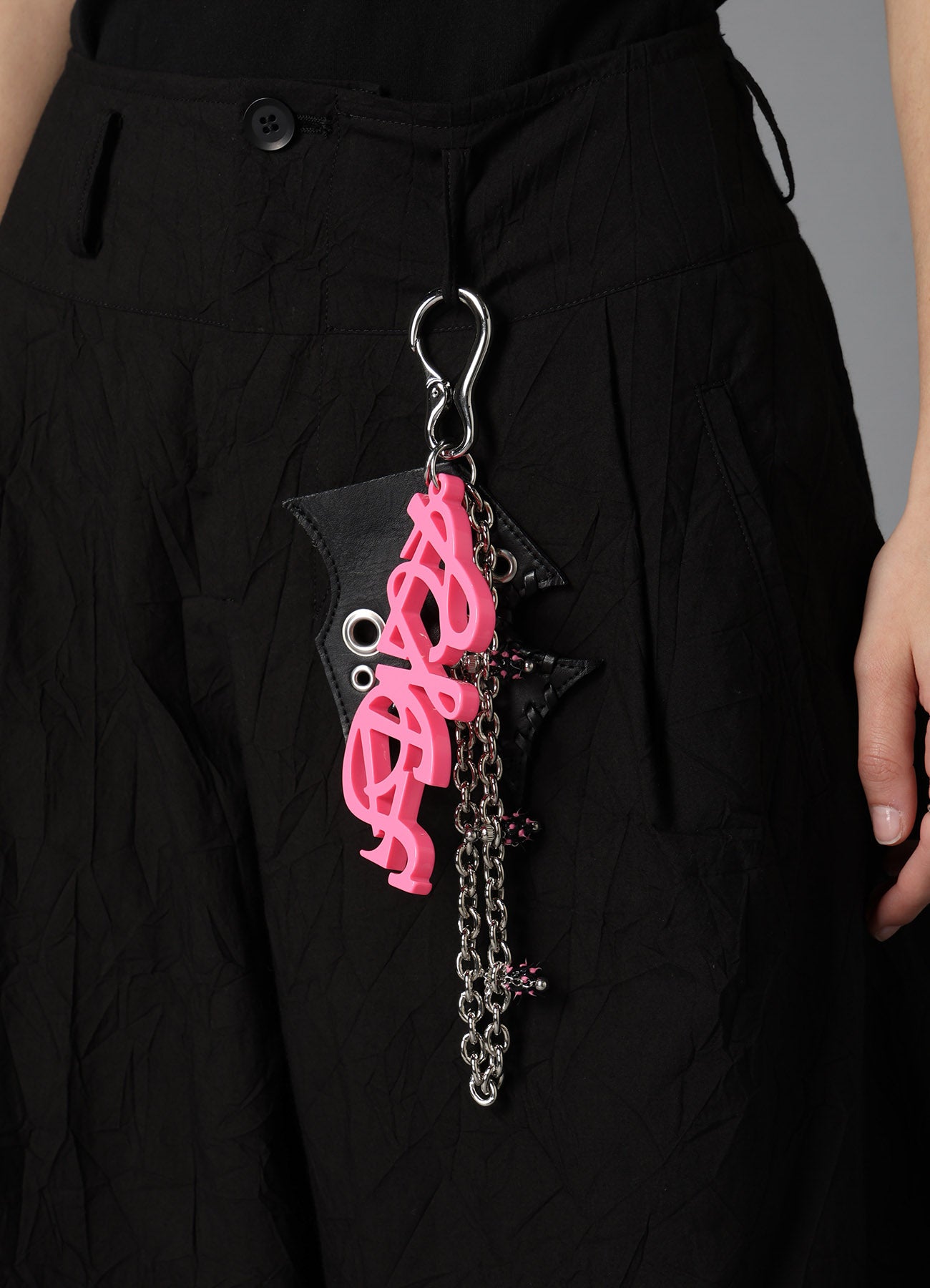 TANNED LEATHER+ ACETATE SPIKED MULTI HOLDER – THE SHOP YOHJI YAMAMOTO