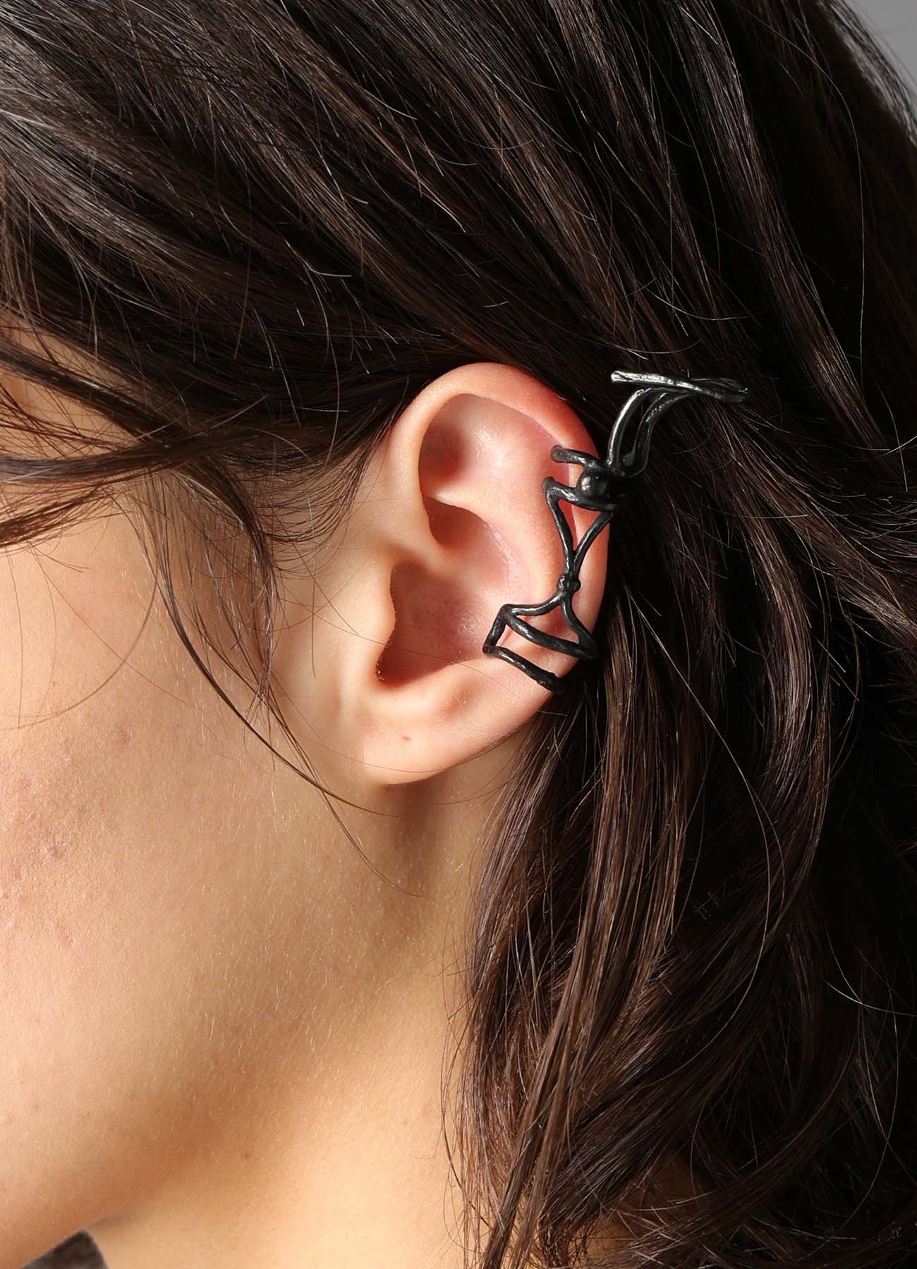 LINE TATTOO EAR CUFF B – THE SHOP YOHJI YAMAMOTO