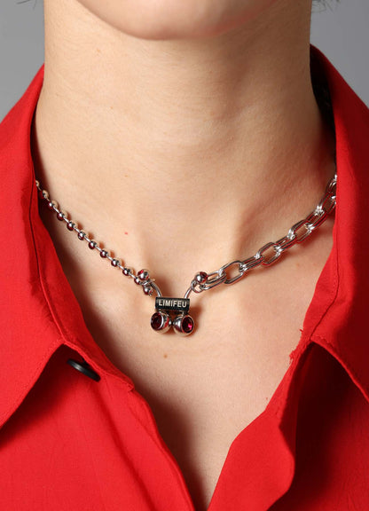 PIERCE CHAIN NECKLESS