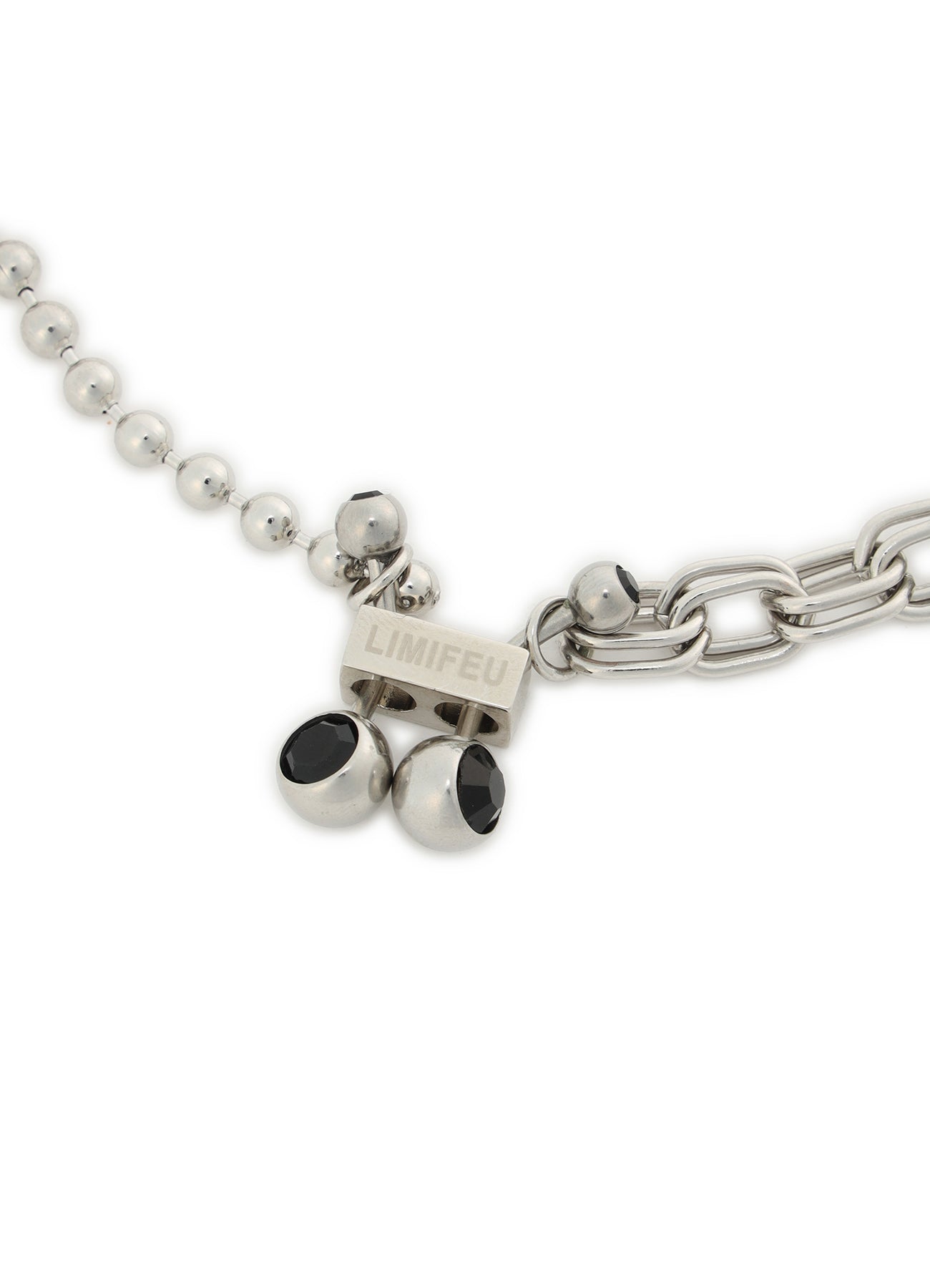 PIERCE CHAIN NECKLESS