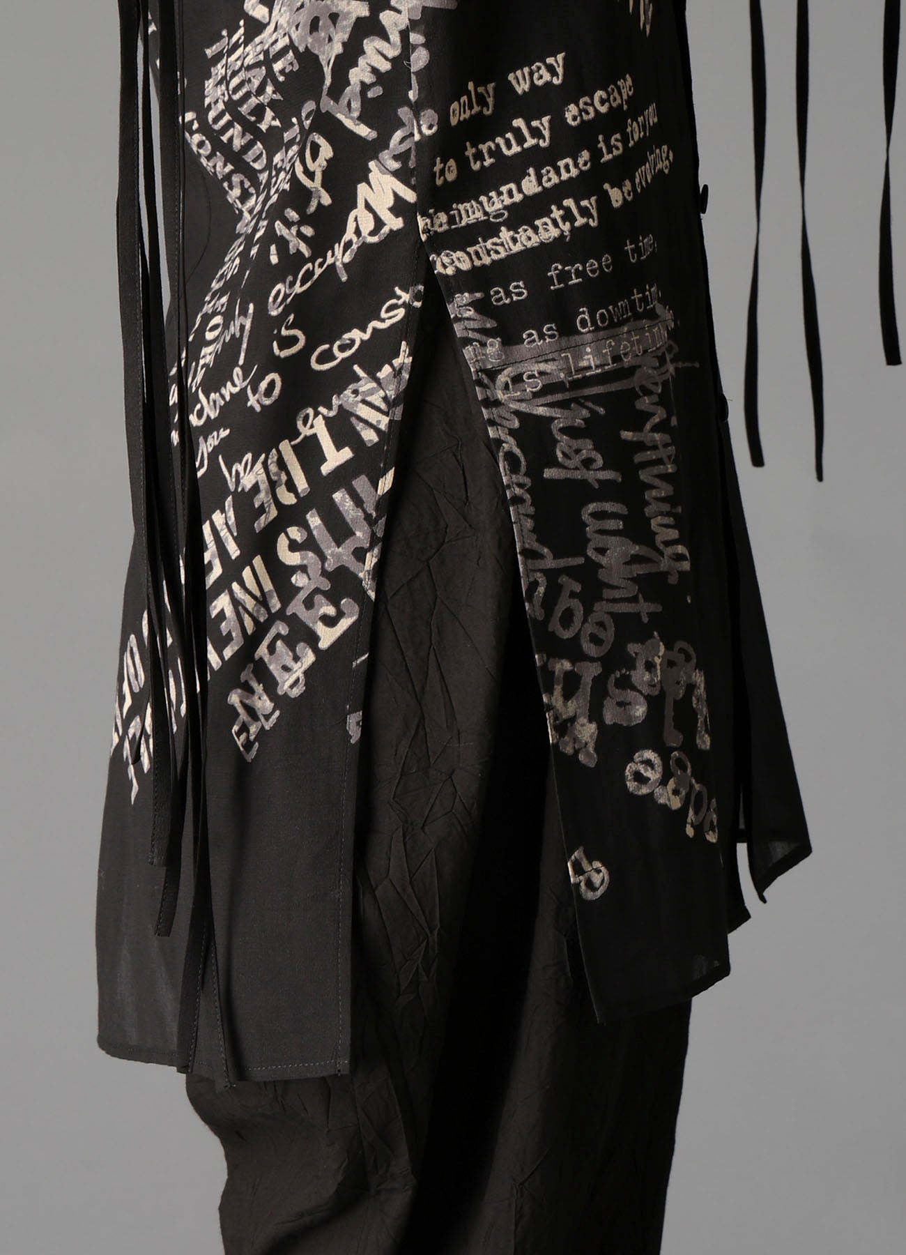 MESSAGES PT STRINGS BLOUSE A