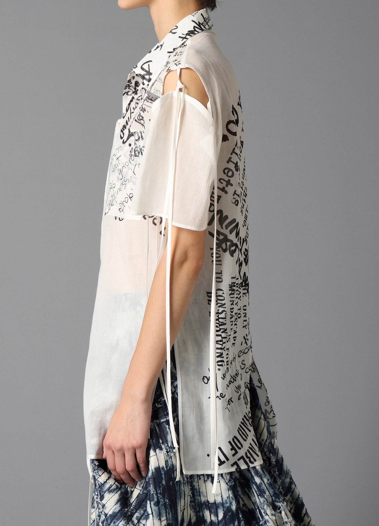 MESSEAGES PT STRINGS BLOUSE B