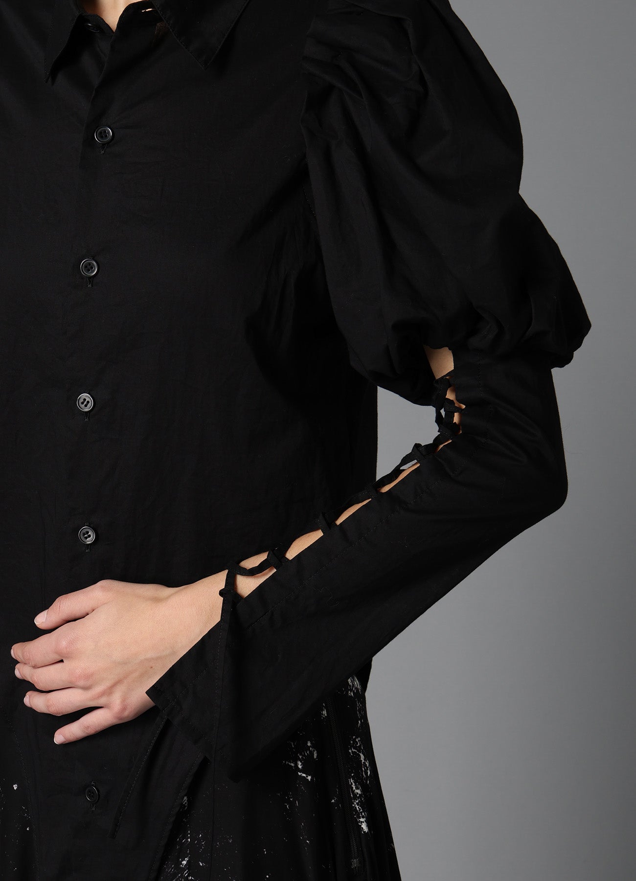 LAWN LACE UP SLEEVE BLOUSE