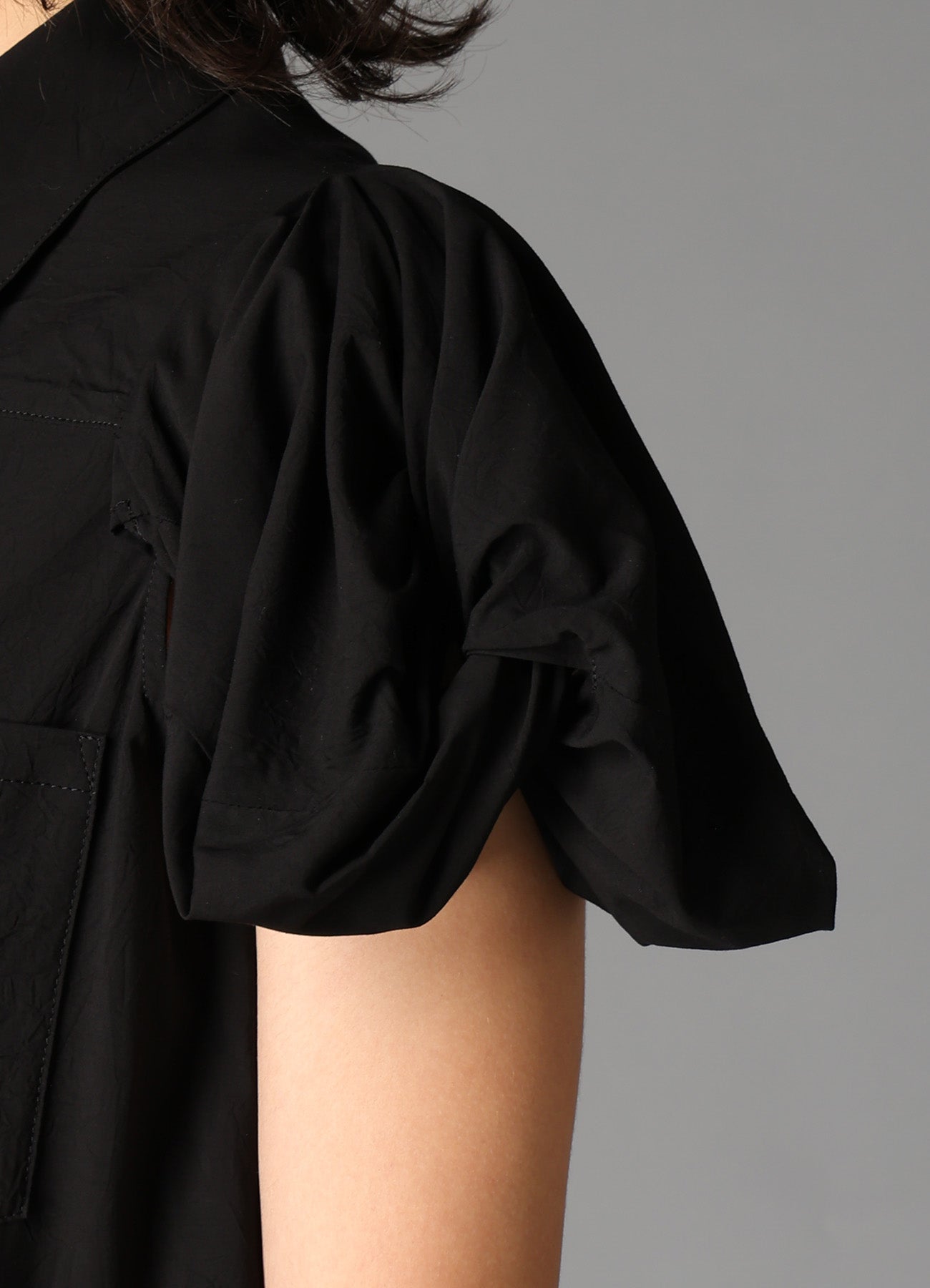 RY/ WRINKLED TWISTED SLEE