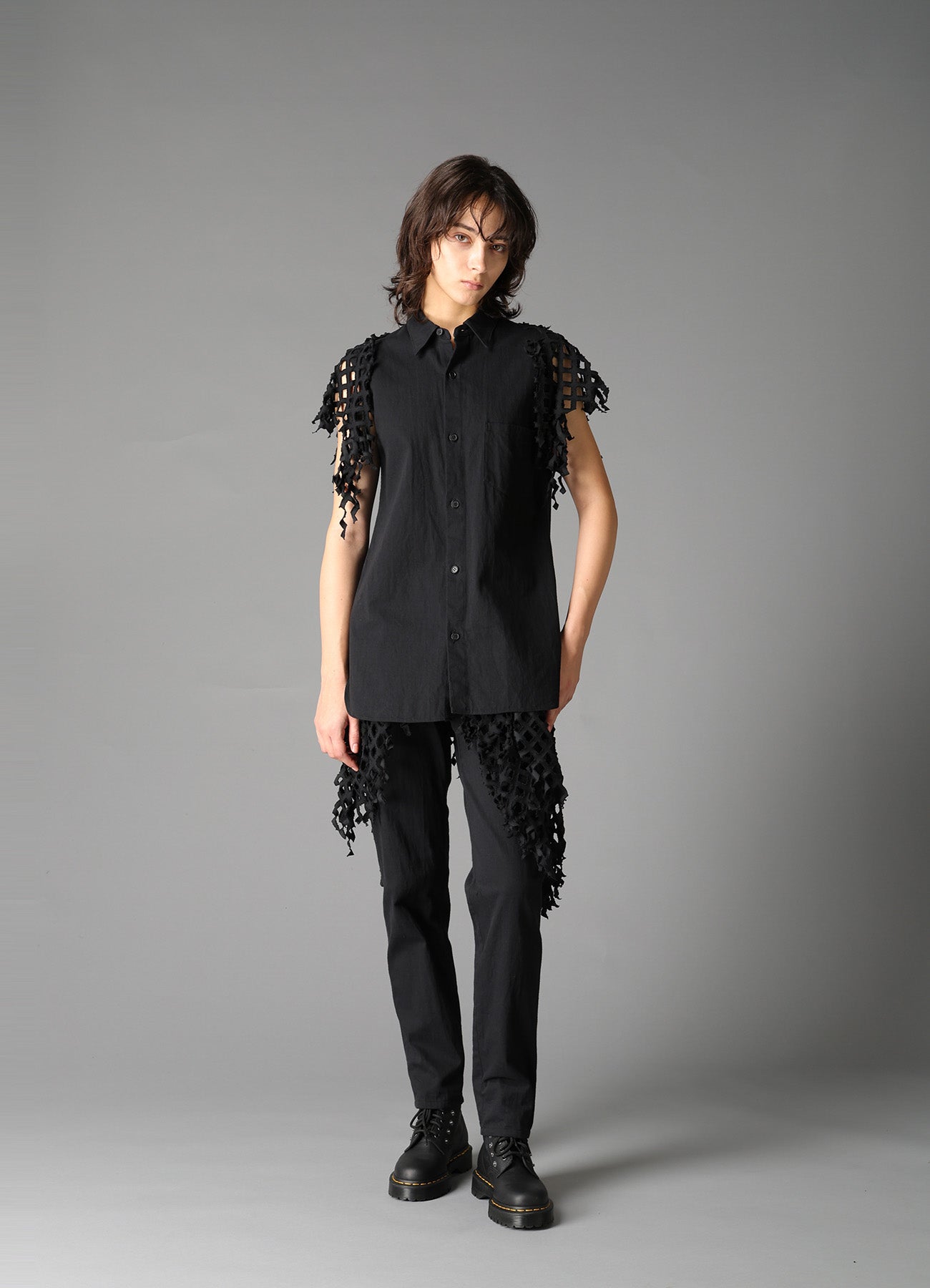 BLACK DENIM DESIGNED SLEEVE BLOUSE B
