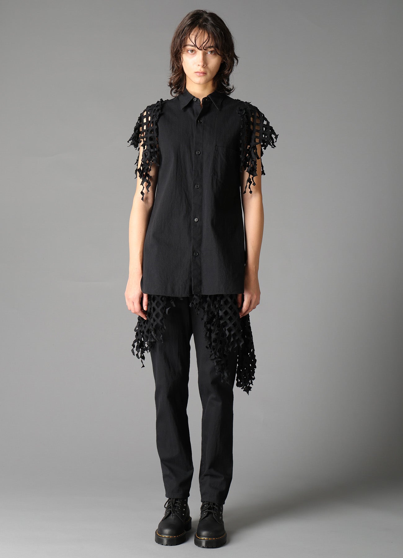 BLACK DENIM DESIGNED SLEEVE BLOUSE B