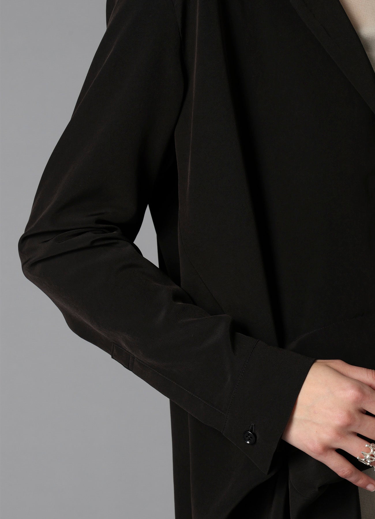 TRIACETATE DECIN FRONT PIN TUCK SHIRT