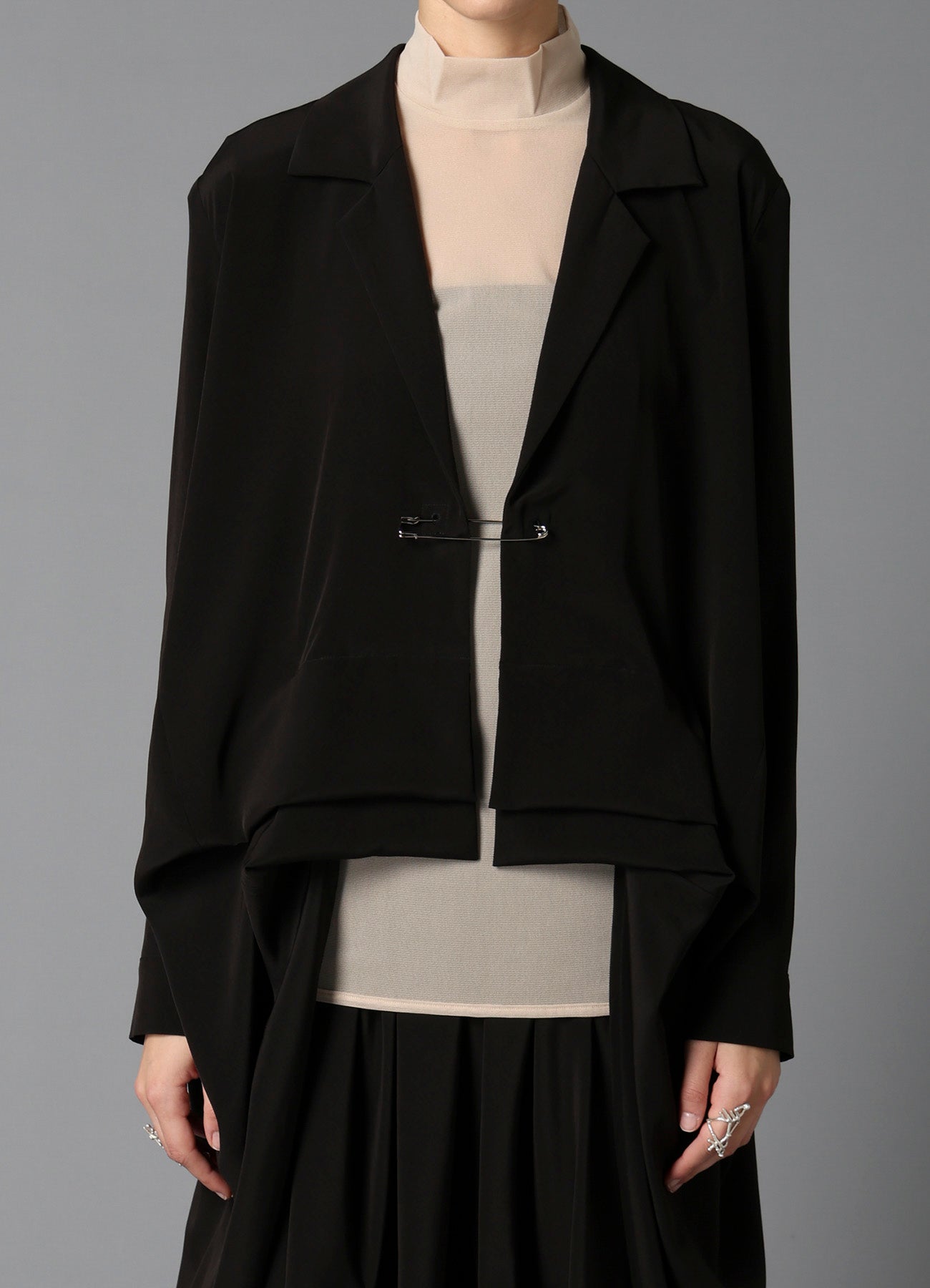 TRIACETATE DECIN FRONT PIN TUCK SHIRT