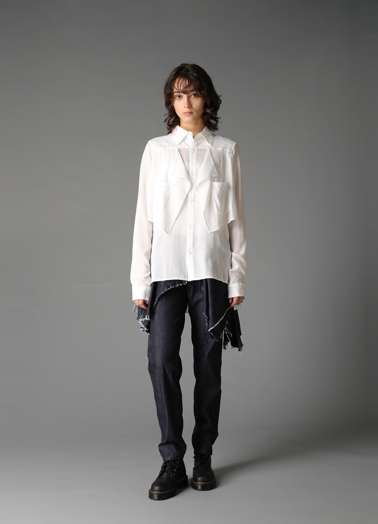 SOFT LAWN SQUARE PANEL BLOUSE