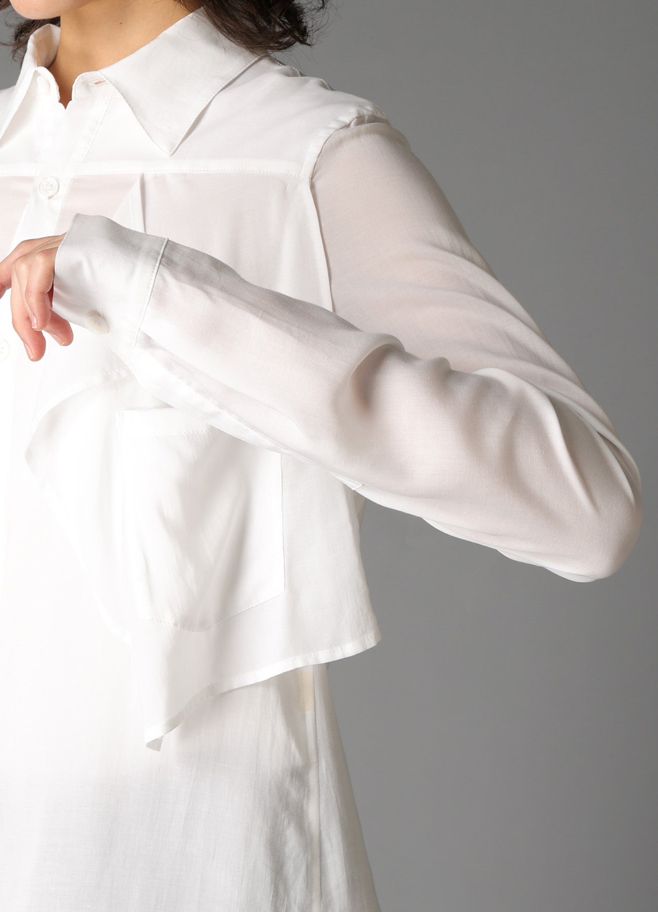 SOFT LAWN SQUARE PANEL BLOUSE