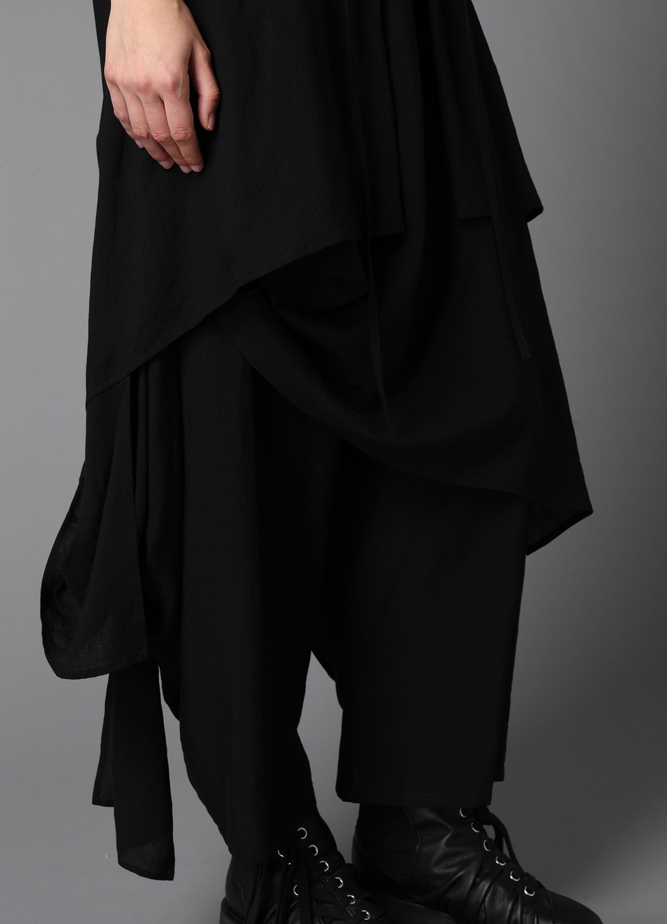 CELLULOSE/ LINEN LAWN LACE UP DRESS