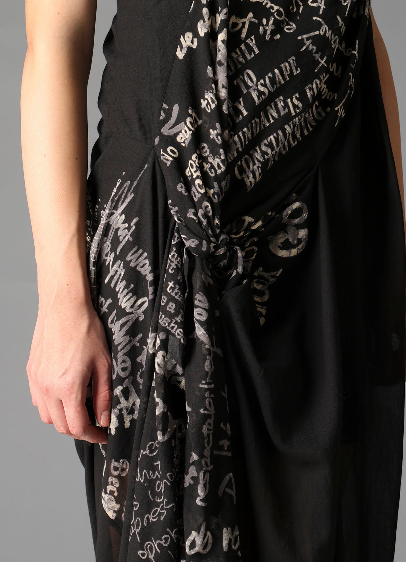 MESSAGES PT TWISTED DRESS B
