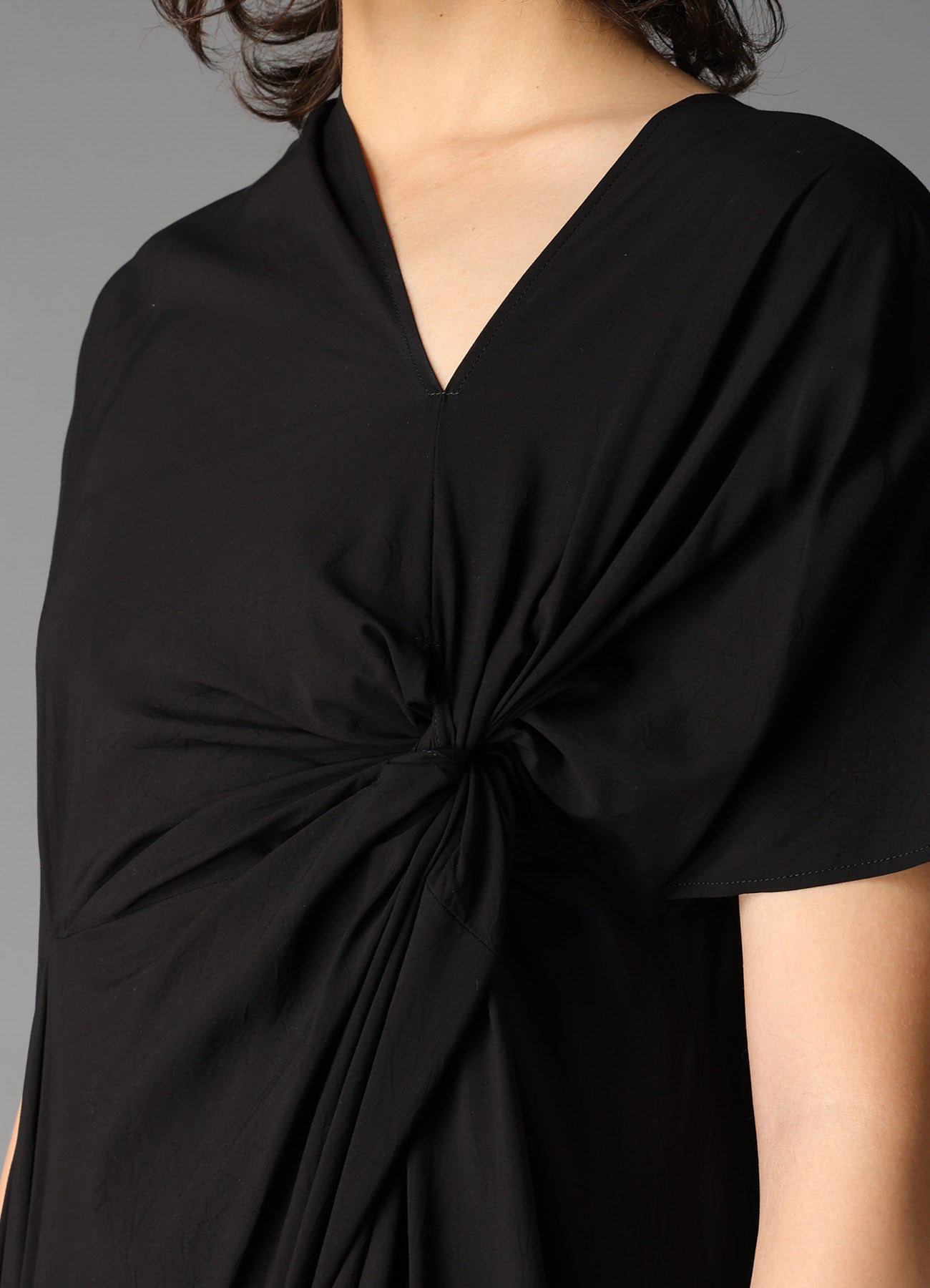 RY/ WRINKLED TWISTED DRES