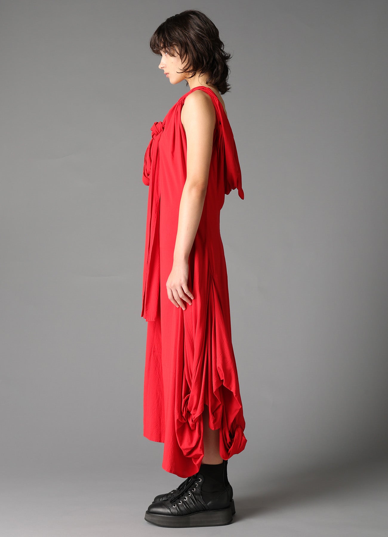 RY/ WRINKLED TWISTED DRES