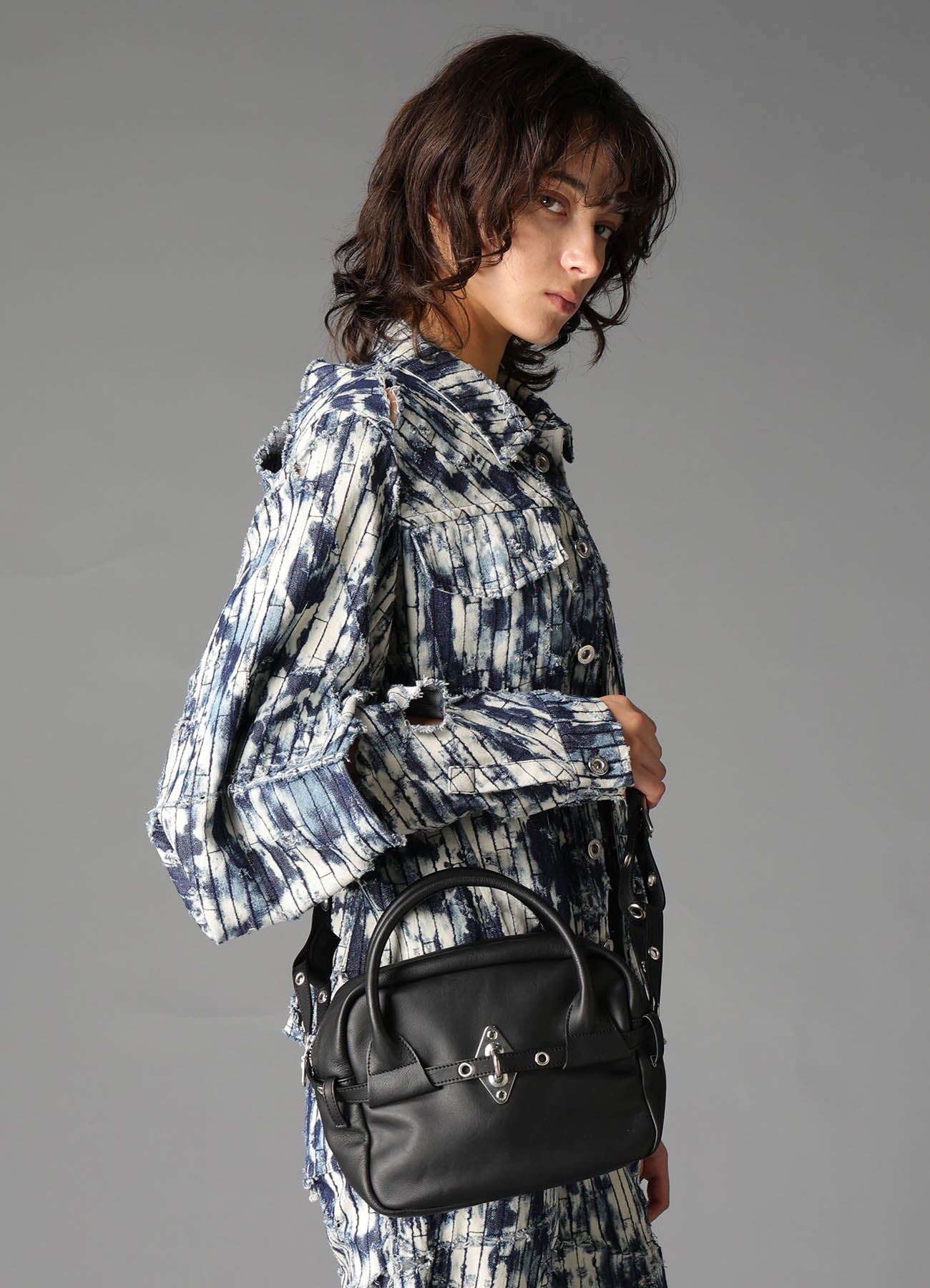 GLOVE LEATHER SATURN BELT BOSTON BAG – THE SHOP YOHJI YAMAMOTO
