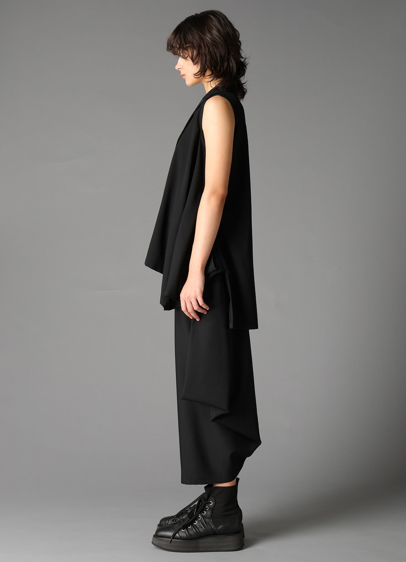 W/GABARDINE WRAP JACKET