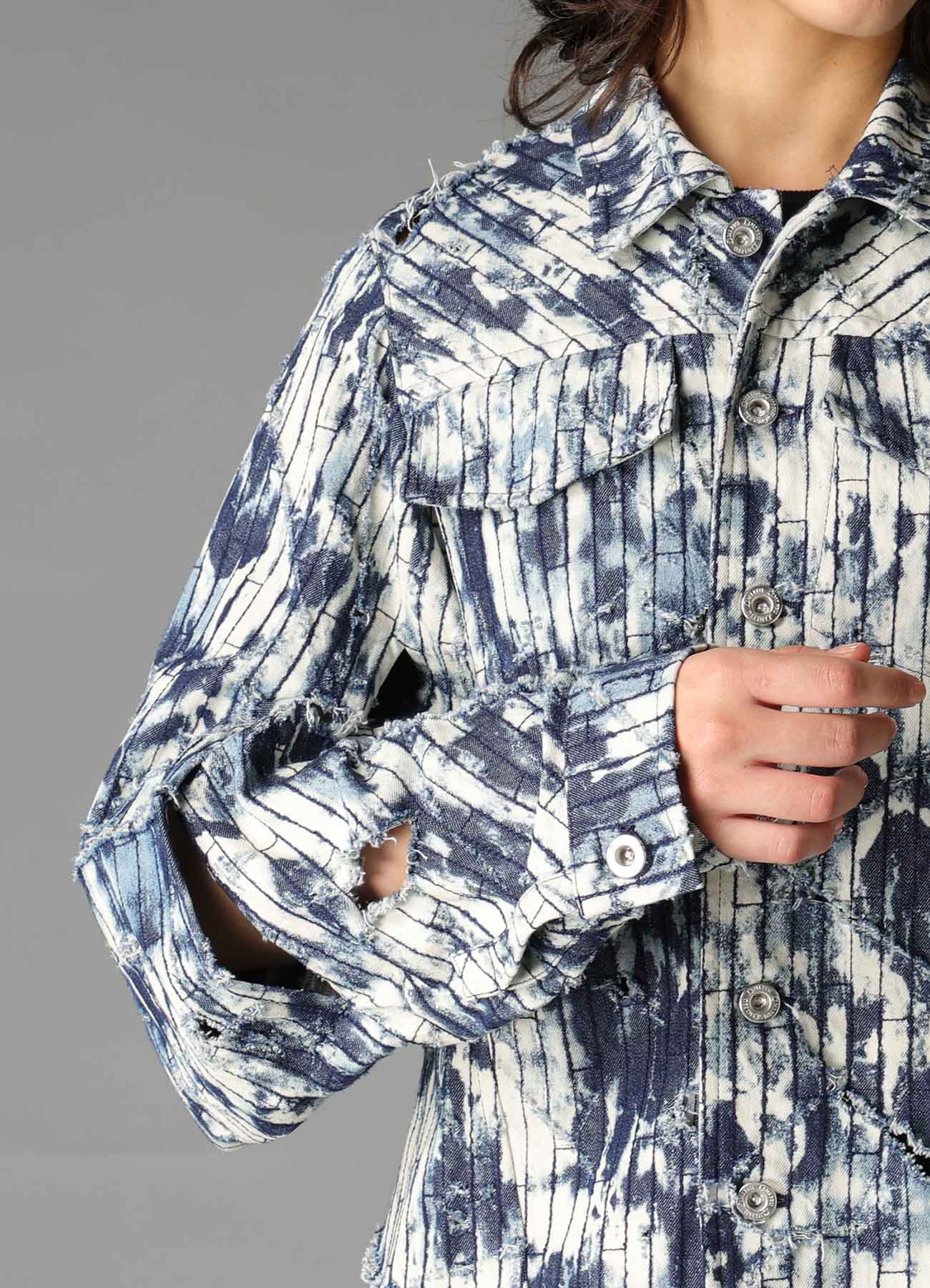 DAMAGED DENIM DESIGNED SLEEVE JACKET A