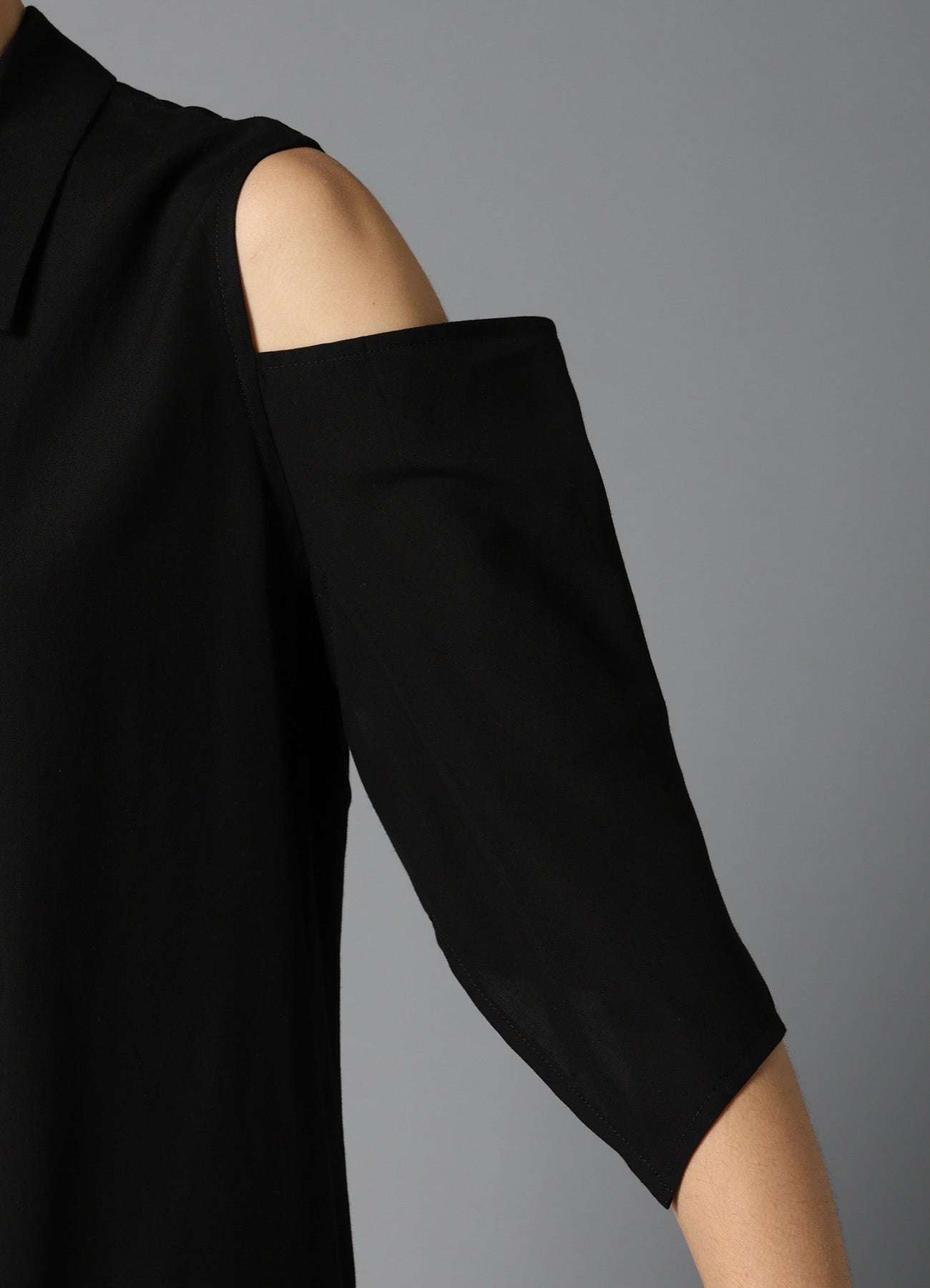 OPEN SHOULDER LONG JACKET