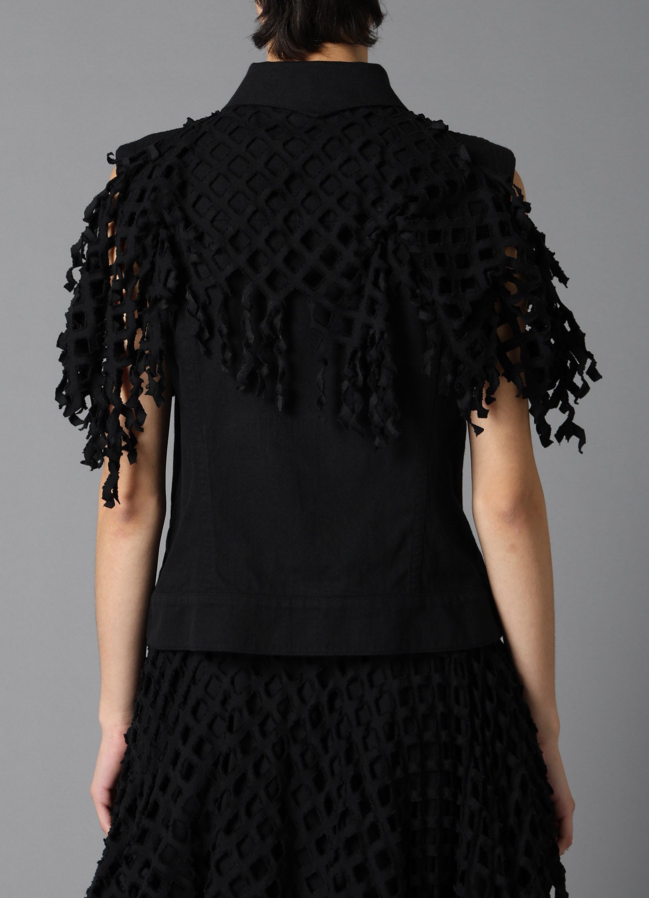 BLACK DENIM DESIGNED PANEL JACKET