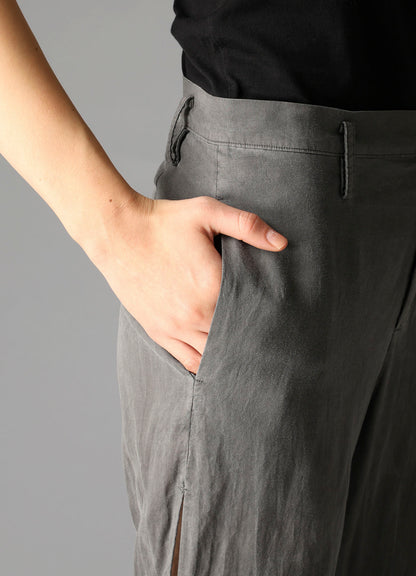 GARMENT-DYED LAWN SLIT SLIM PANTS
