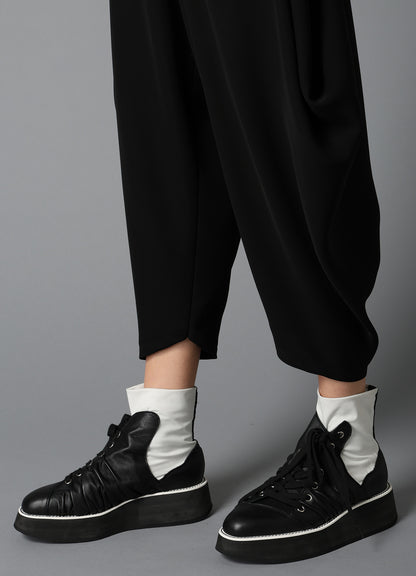 DOUBLE SATIN BIG TUCK PANTS