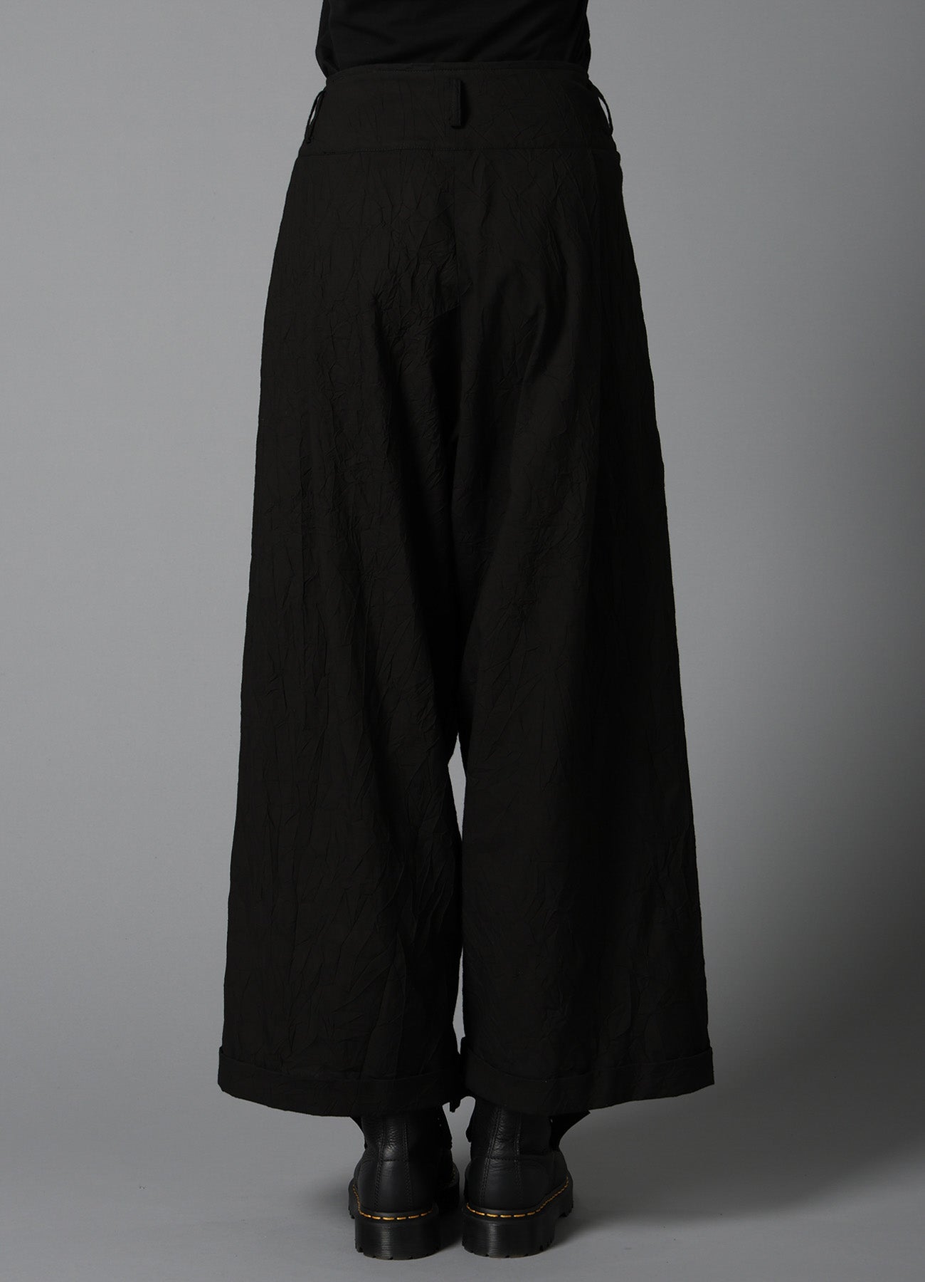 WRINKLED TYPEWRITER MACKIN WIDE PANTS