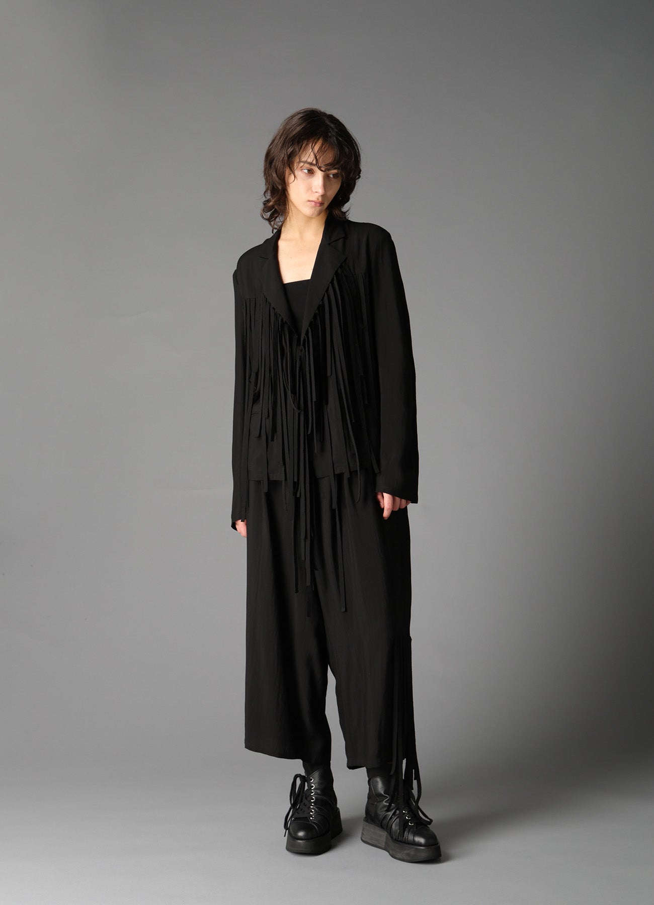 HIGH TWISTED GABARDINE FRINGE PATNS