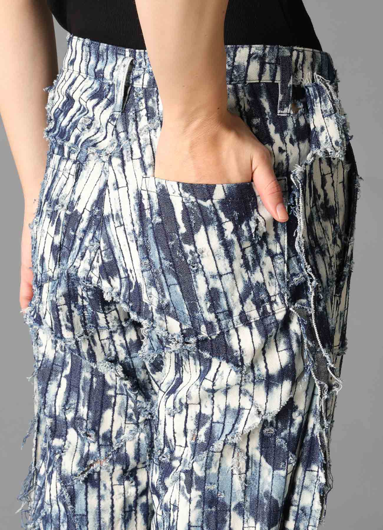 DAMAGED DENIM STRAIGHT PANTS