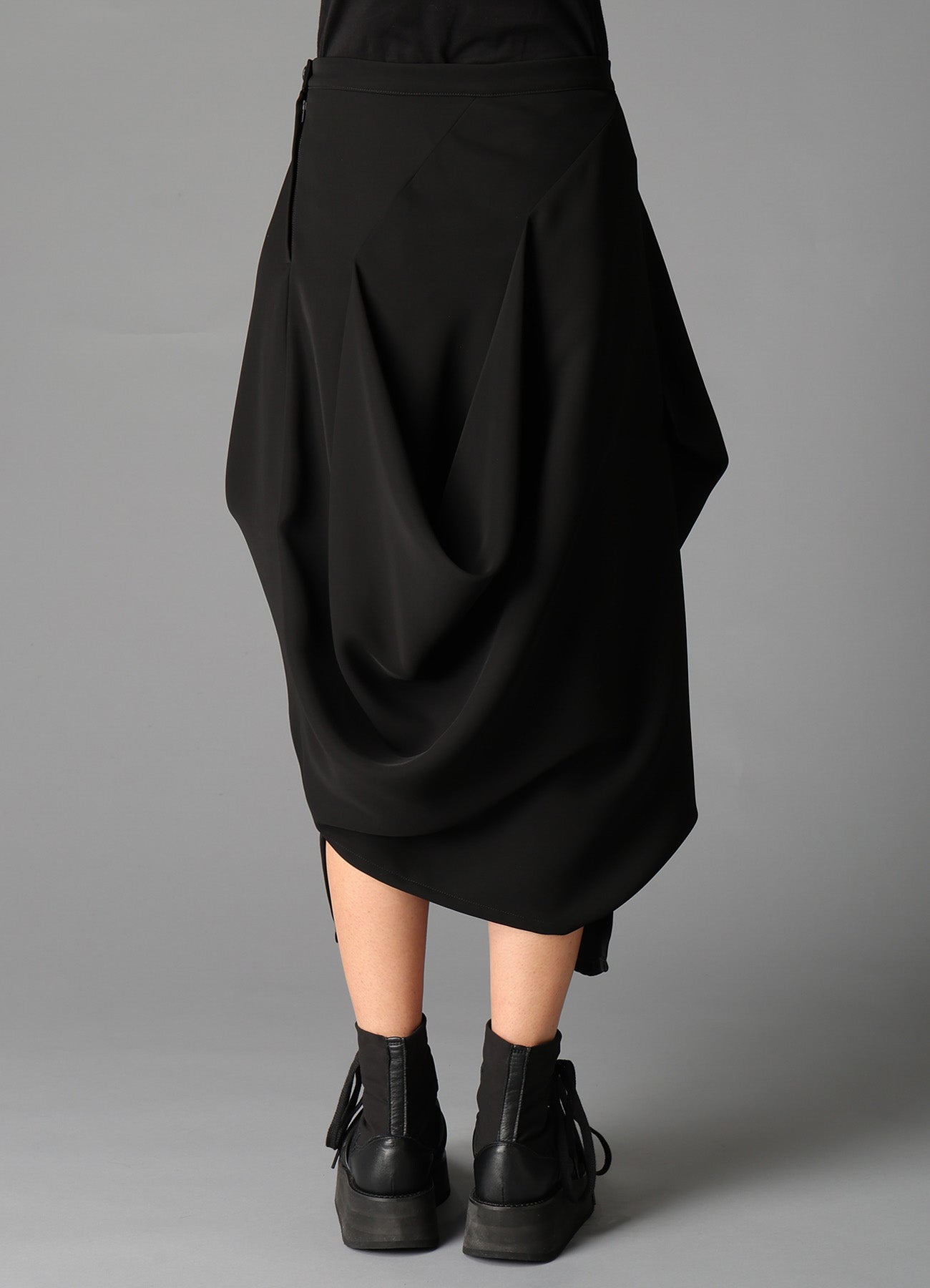 DOUBLE SATIN DRAPING SKIRT