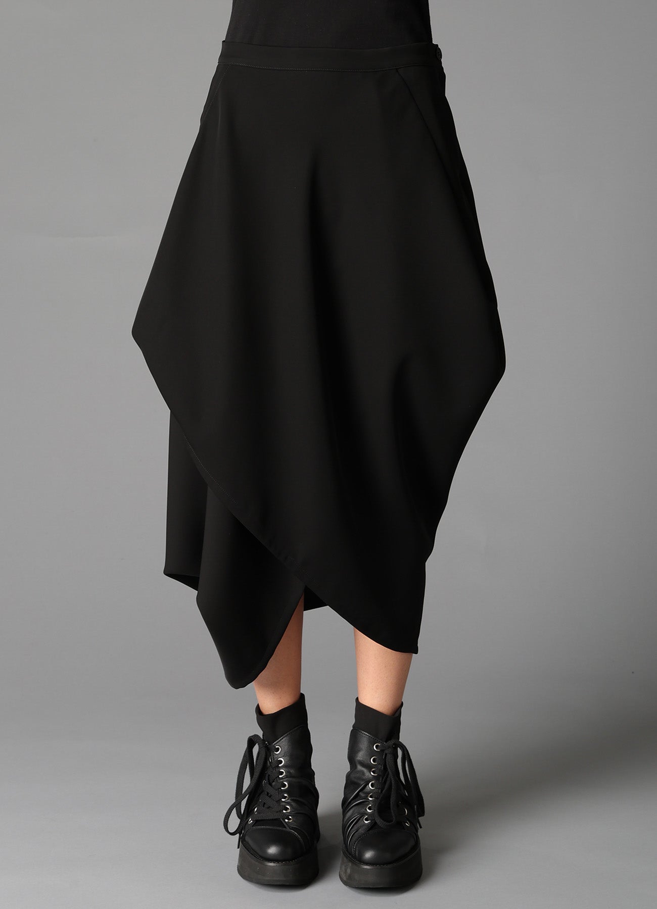 DOUBLE SATIN DRAPING SKIRT