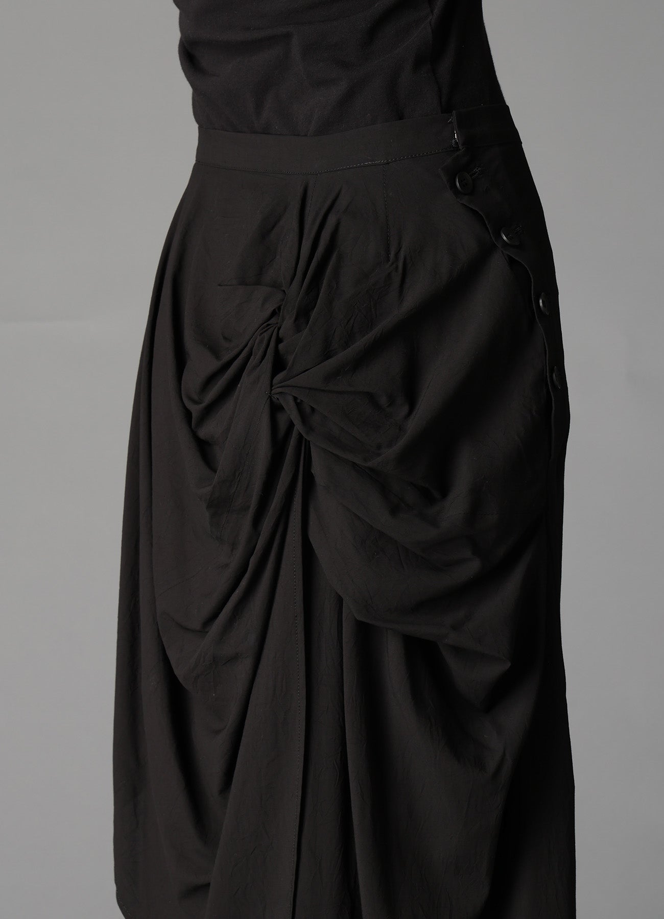 RY/ WRINKLED B TWISTED SK