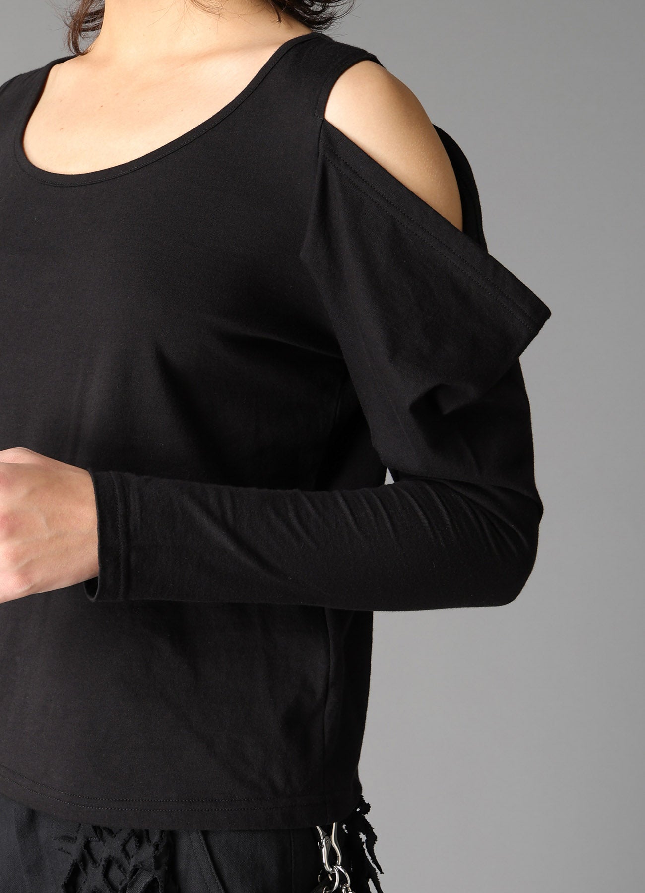 40/- SINGLE JERSEY OPEN SHOULDER LONG SLEEVE TEE