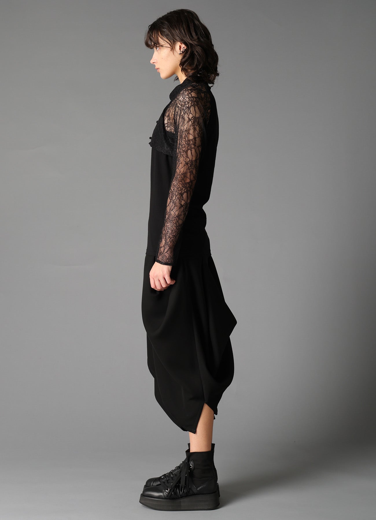 FLOWER LACE+SIGLE JERSEY LACE COMBI TEE