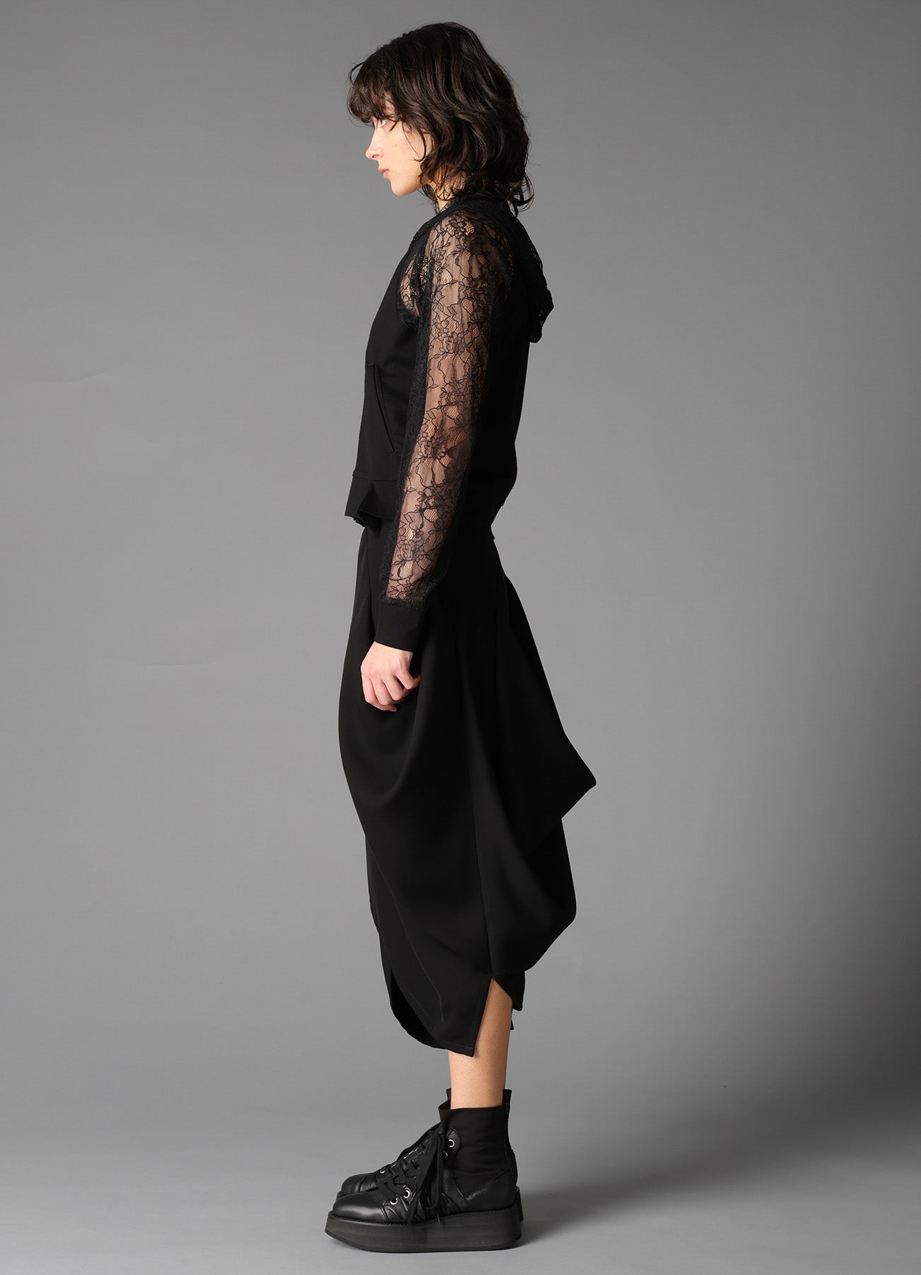 FLOWER LACE+SIGLE JERSEY RAGLAN HOODIE