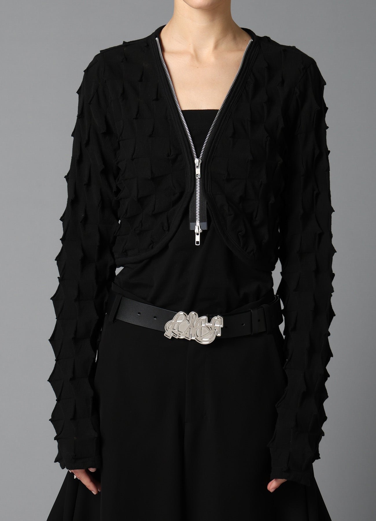 3D LINK STITCH ROUND HEM BOLERO