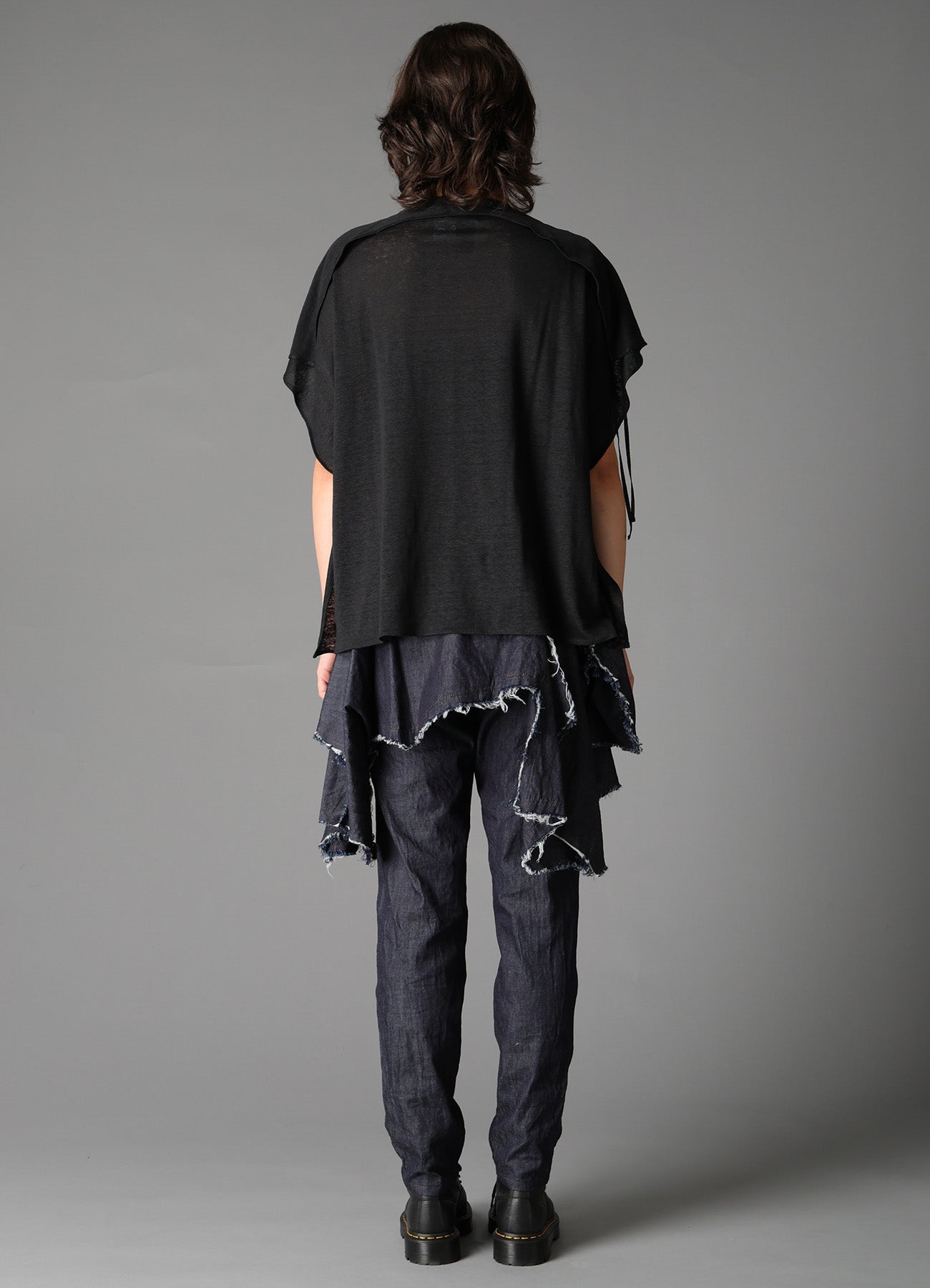 LI/ SINGLE JERSEY LACE UP SQUARE TEE