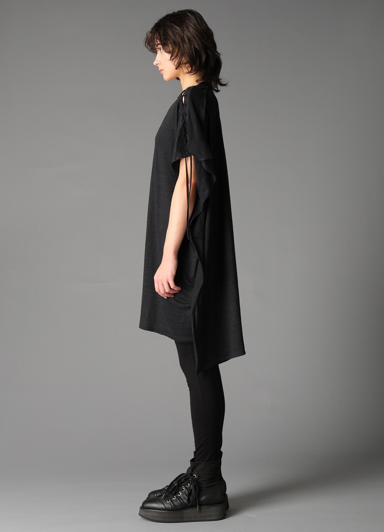 LI/ SINGLE JERSEY LACE UP ASYMMETRIC TEE – THE SHOP YOHJI YAMAMOTO