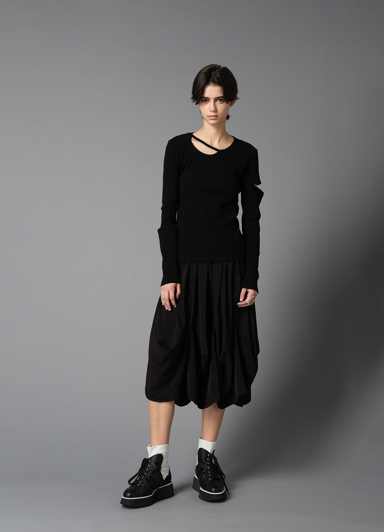 COTTON RIB LONG SLEEVE SLIT TEE